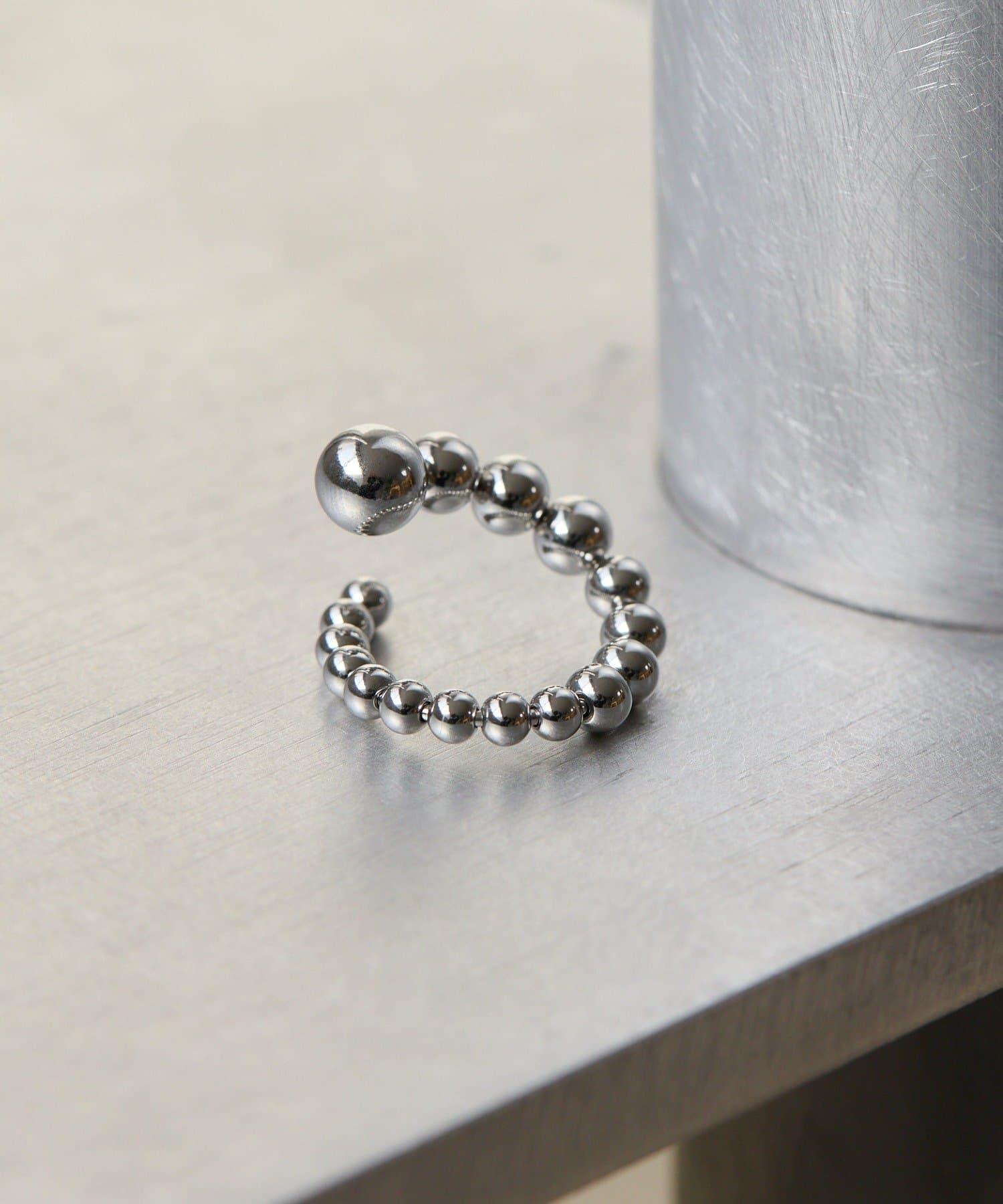 ear PAPILLONNER(イア パピヨネ) 《金属アレルギー対応/ステンレス》ボールグラデーションリング