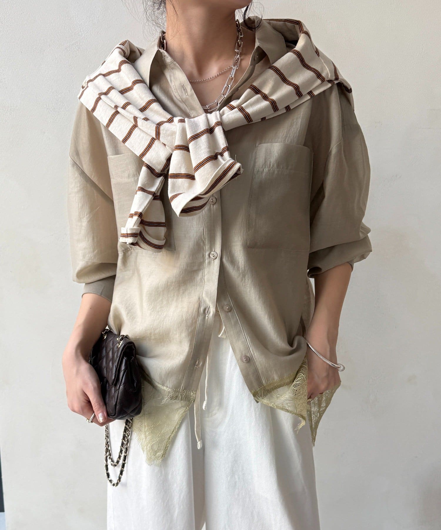 DOUDOU(ドゥドゥ) 裾レース切替シアーシャツ