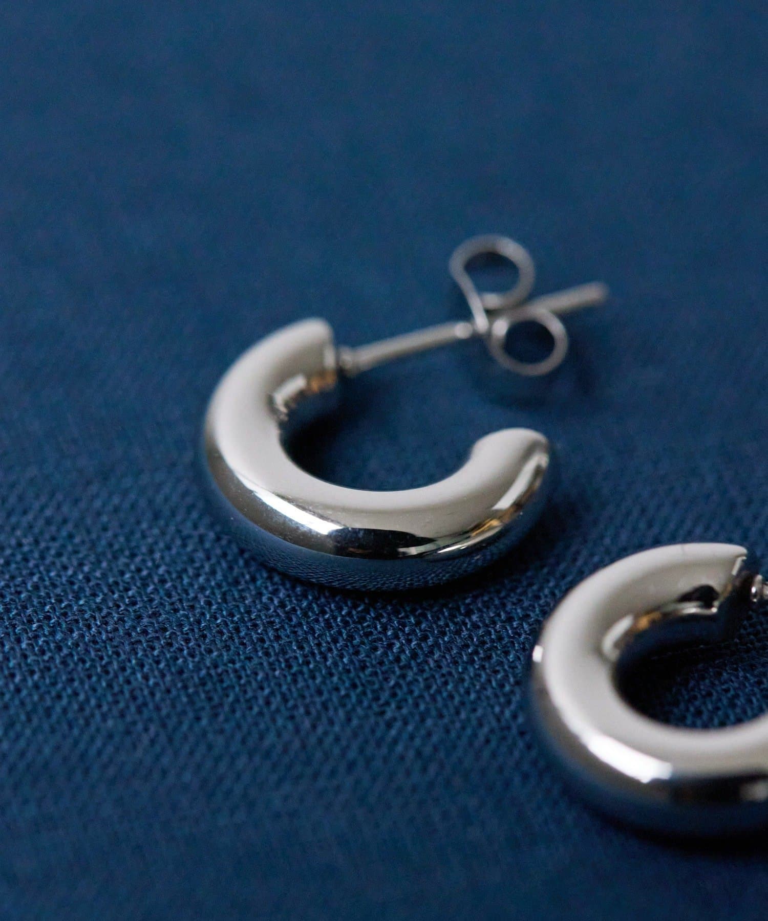 ear PAPILLONNER(イア パピヨネ) 《金属アレルギー対応/ステンレス》14㎜フープピアス