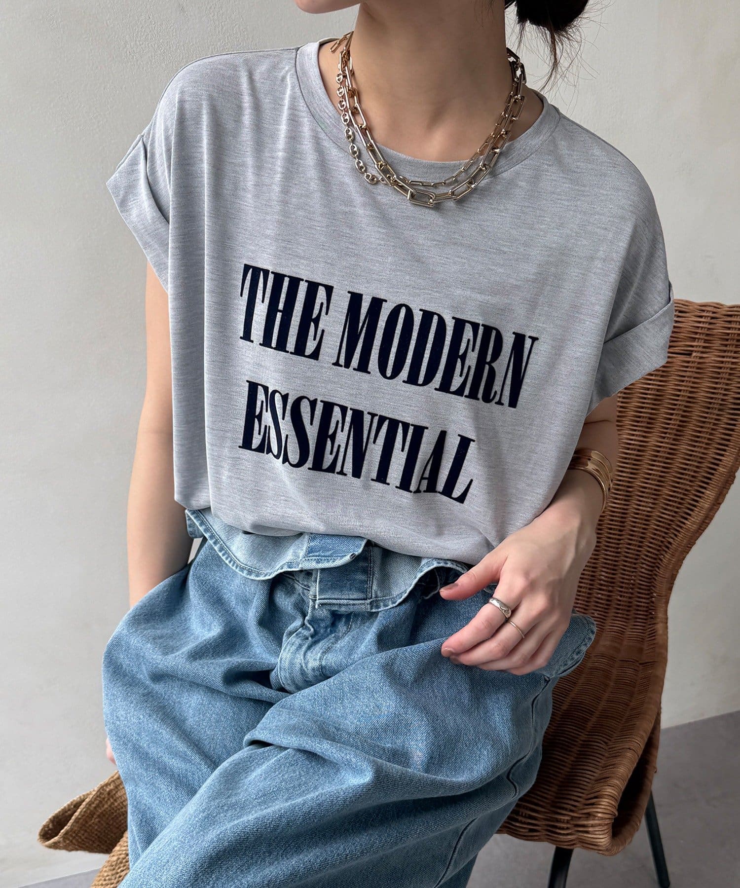 DOUDOU(ドゥドゥ) 【セットアップ可能】フロッキー肩タックプリントTEE