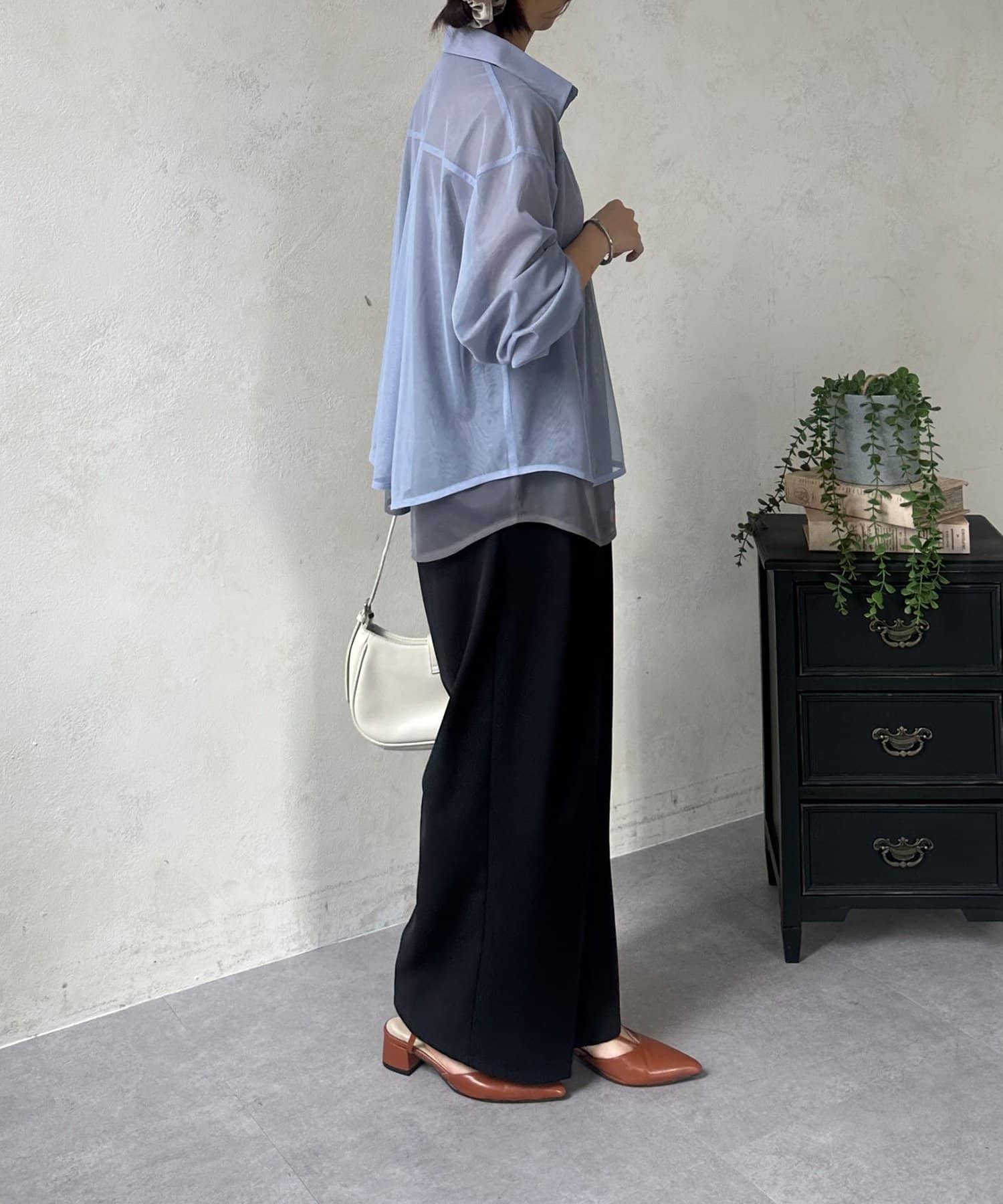 Thevon.(ゼヴォン) バイカラーチュールレイヤードシャツ