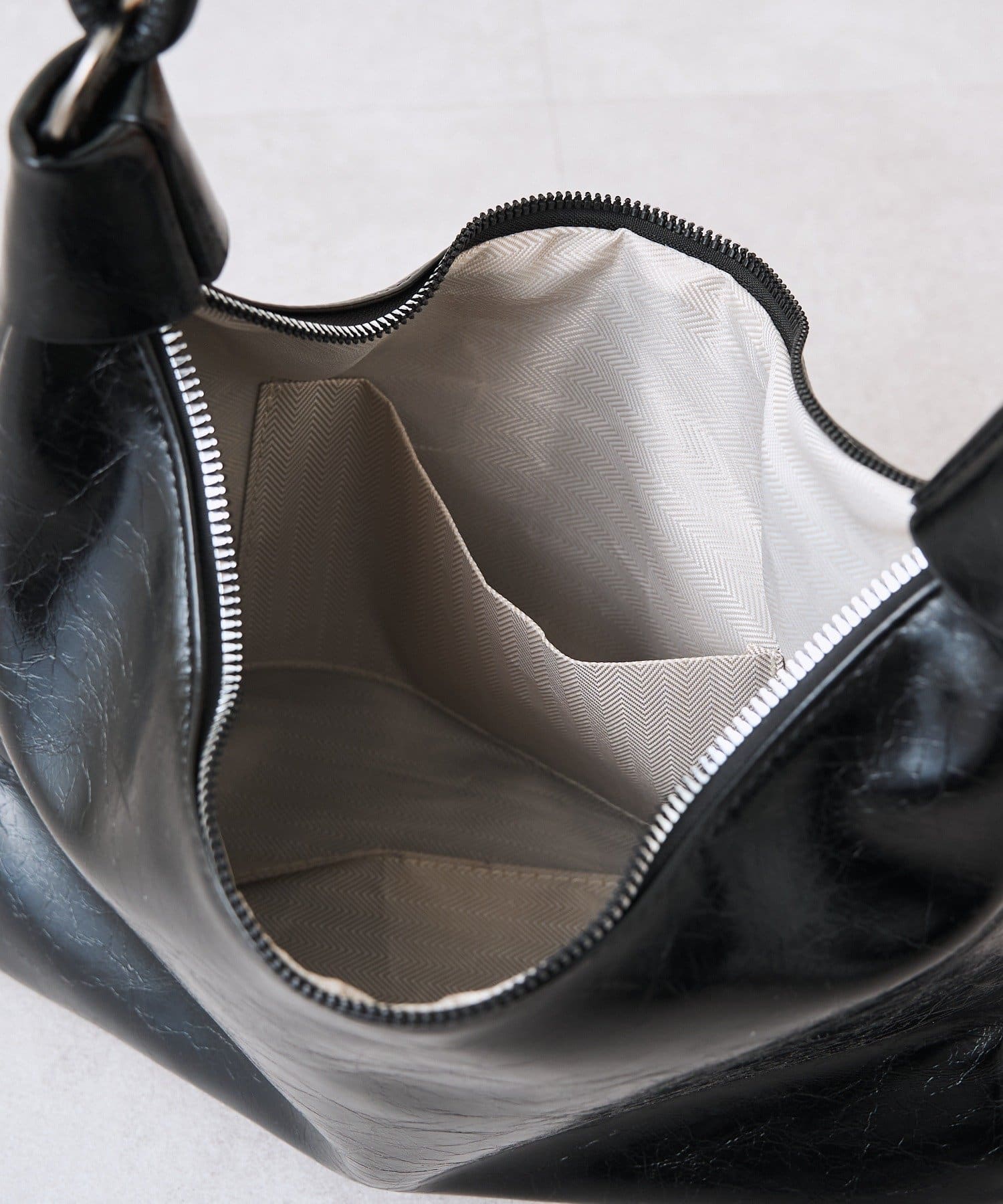 mystic(ミスティック) 結び目ショルダーBAG