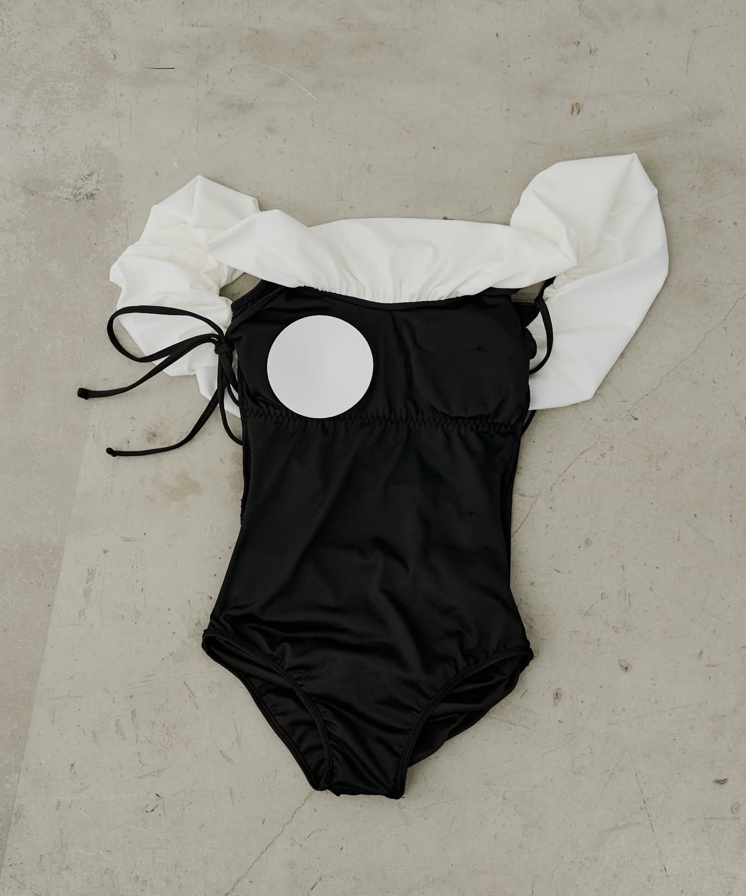 OUTLET(アウトレット) 【Chico】バルーンオフショルワンピース