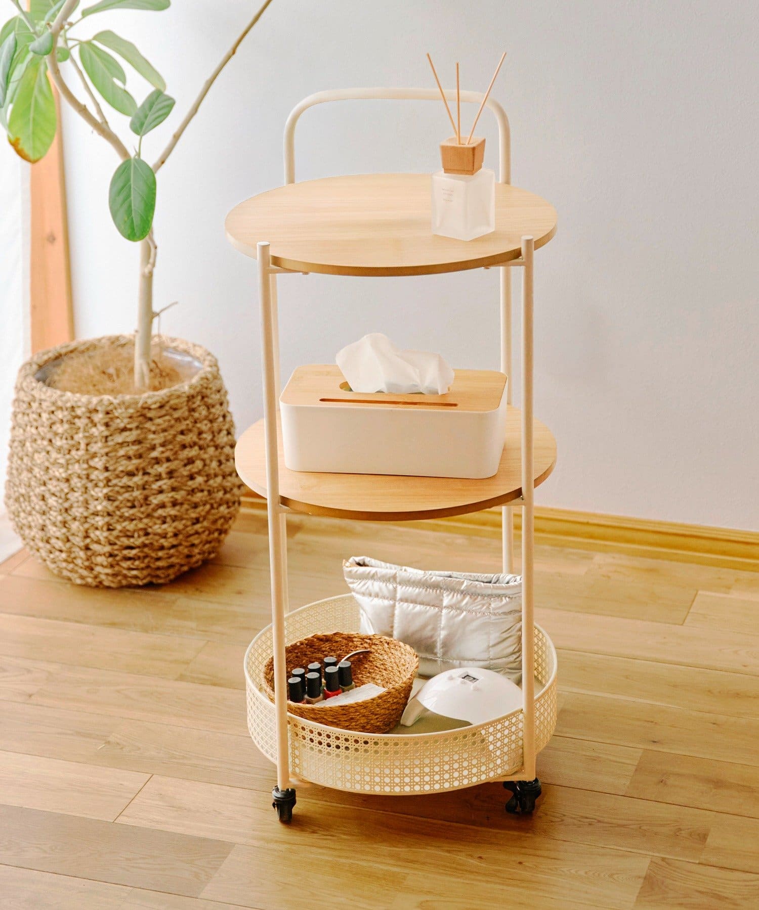 salut!(サリュ) 《WEB限定商品》キャスター付きラウンド3段ラック