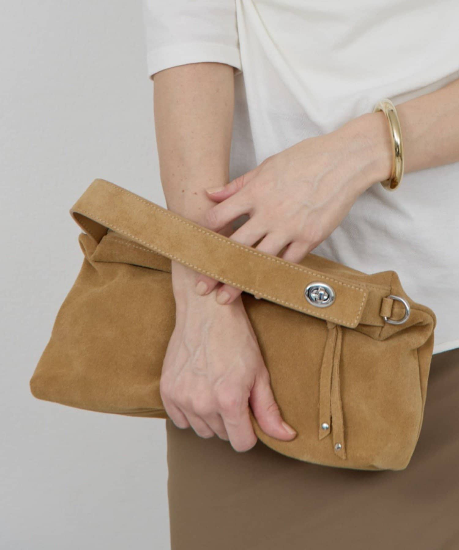 GALLARDAGALANTE(ガリャルダガランテ) 【2.718】バックルワンショルダー