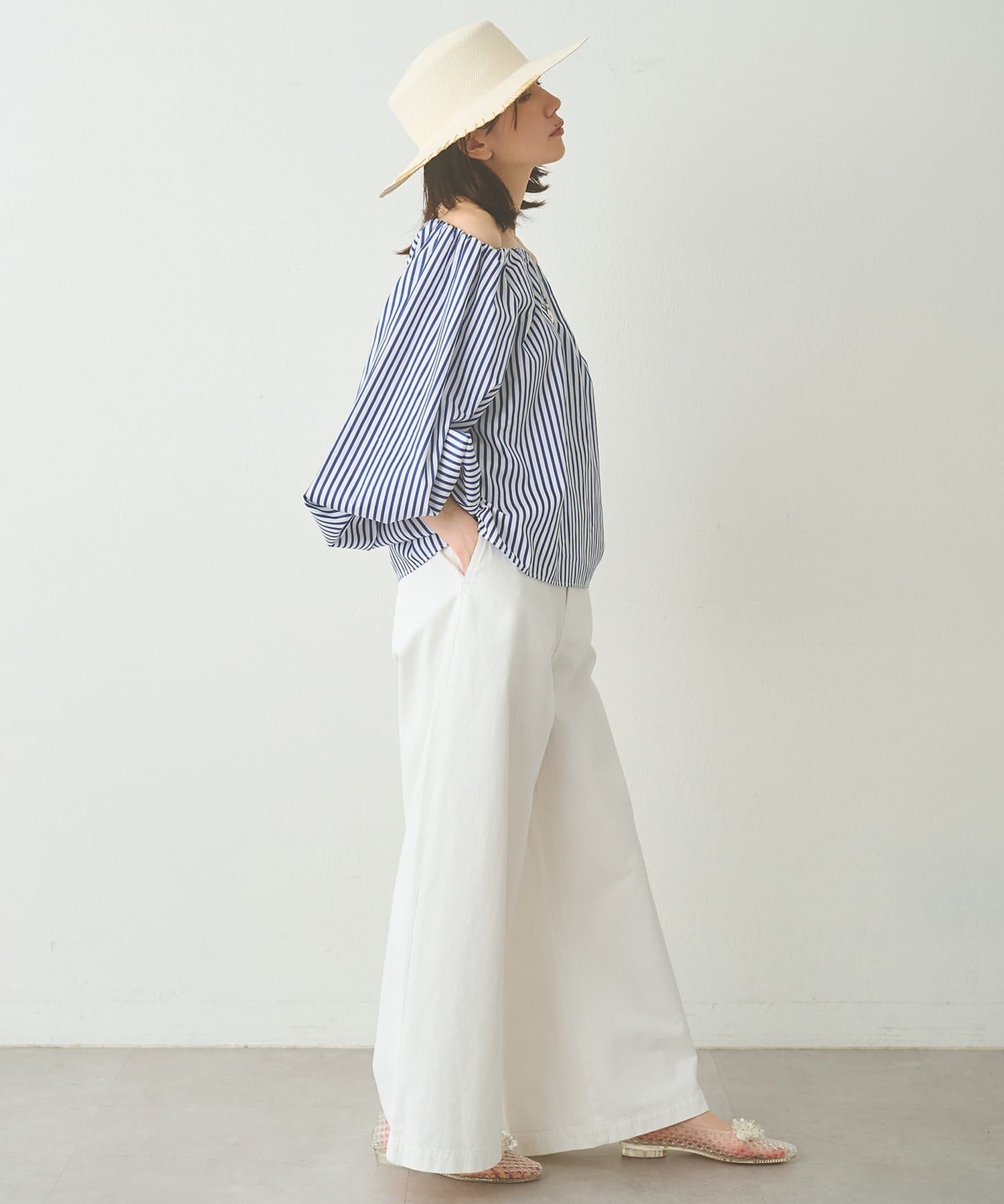 Whim Gazette(ウィム ガゼット) タイプライターオフショルブラウス