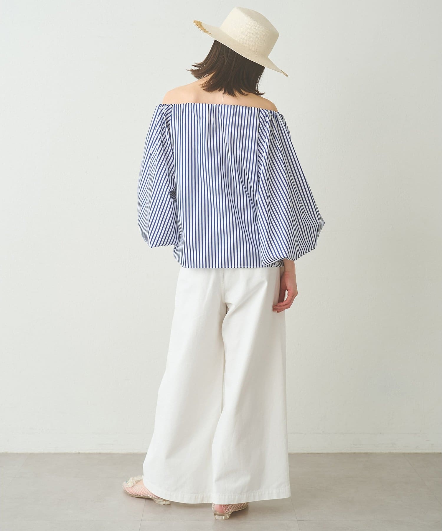 Whim Gazette(ウィム ガゼット) タイプライターオフショルブラウス