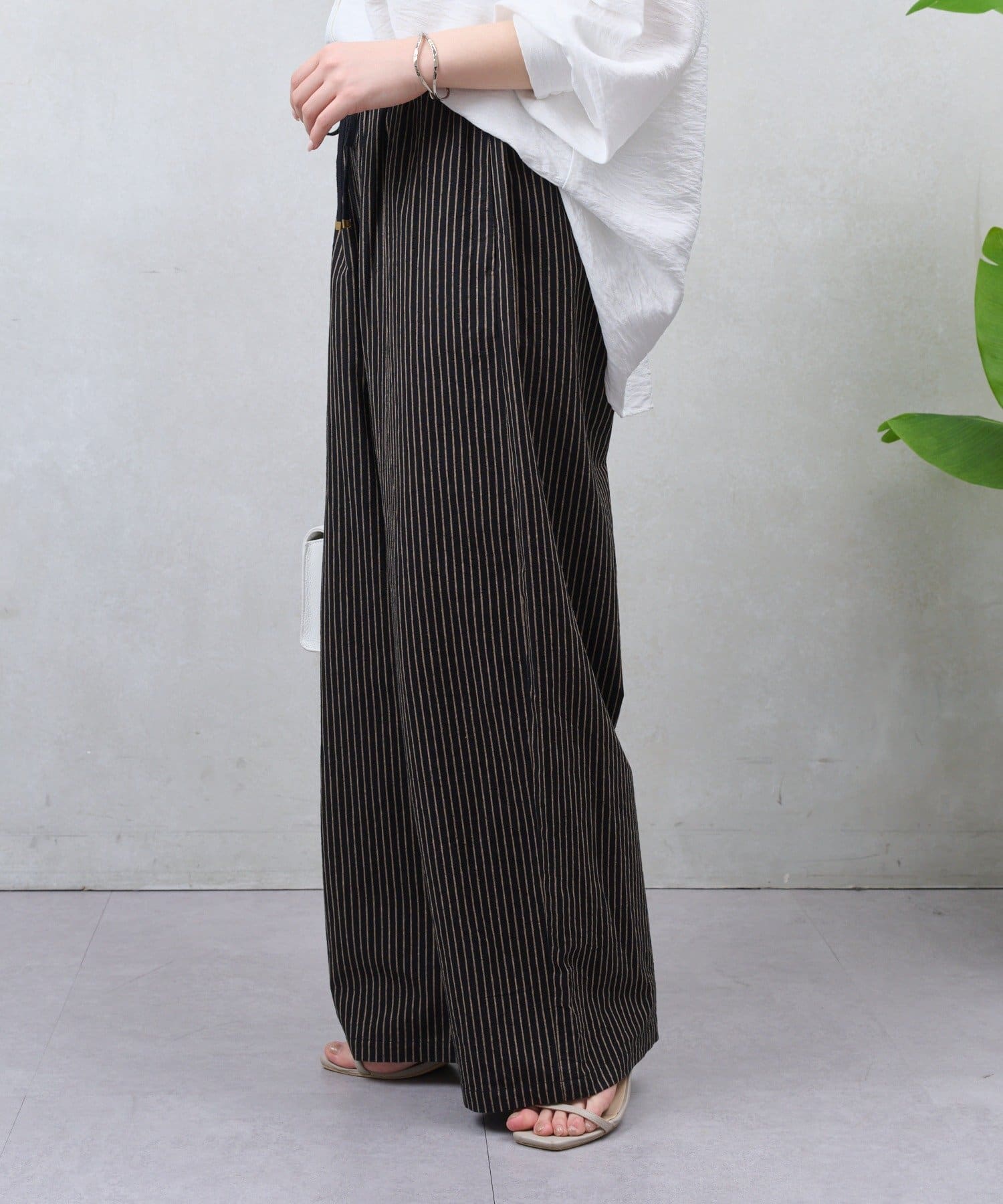 Jena　espace merveilleux(ジェナ　エスパスメルヴェイユ) リネンストライプパンツ