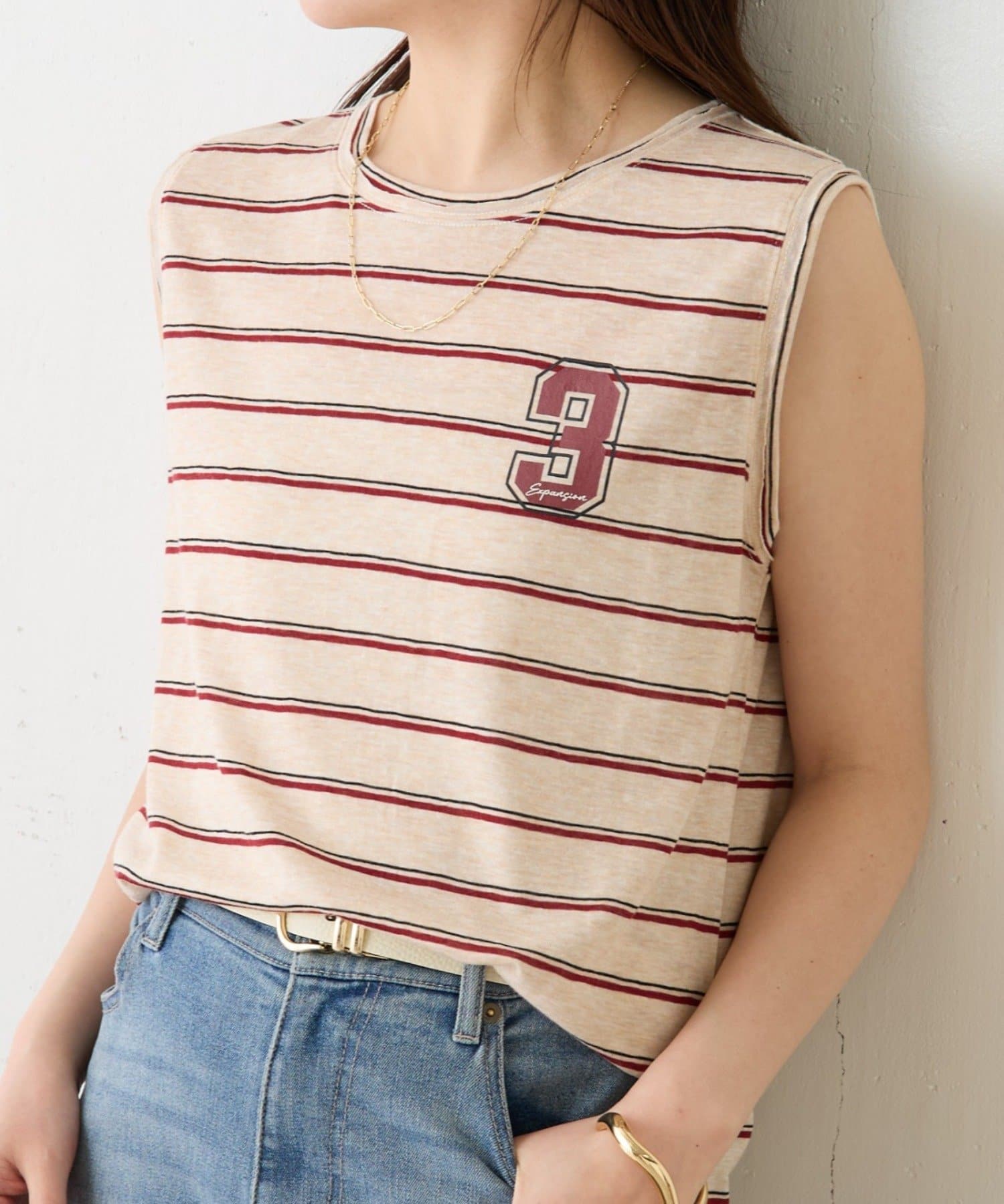 COLLAGE GALLARDAGALANTE(コラージュ ガリャルダガランテ) シアーボーダーナンバーロゴノースリーブ