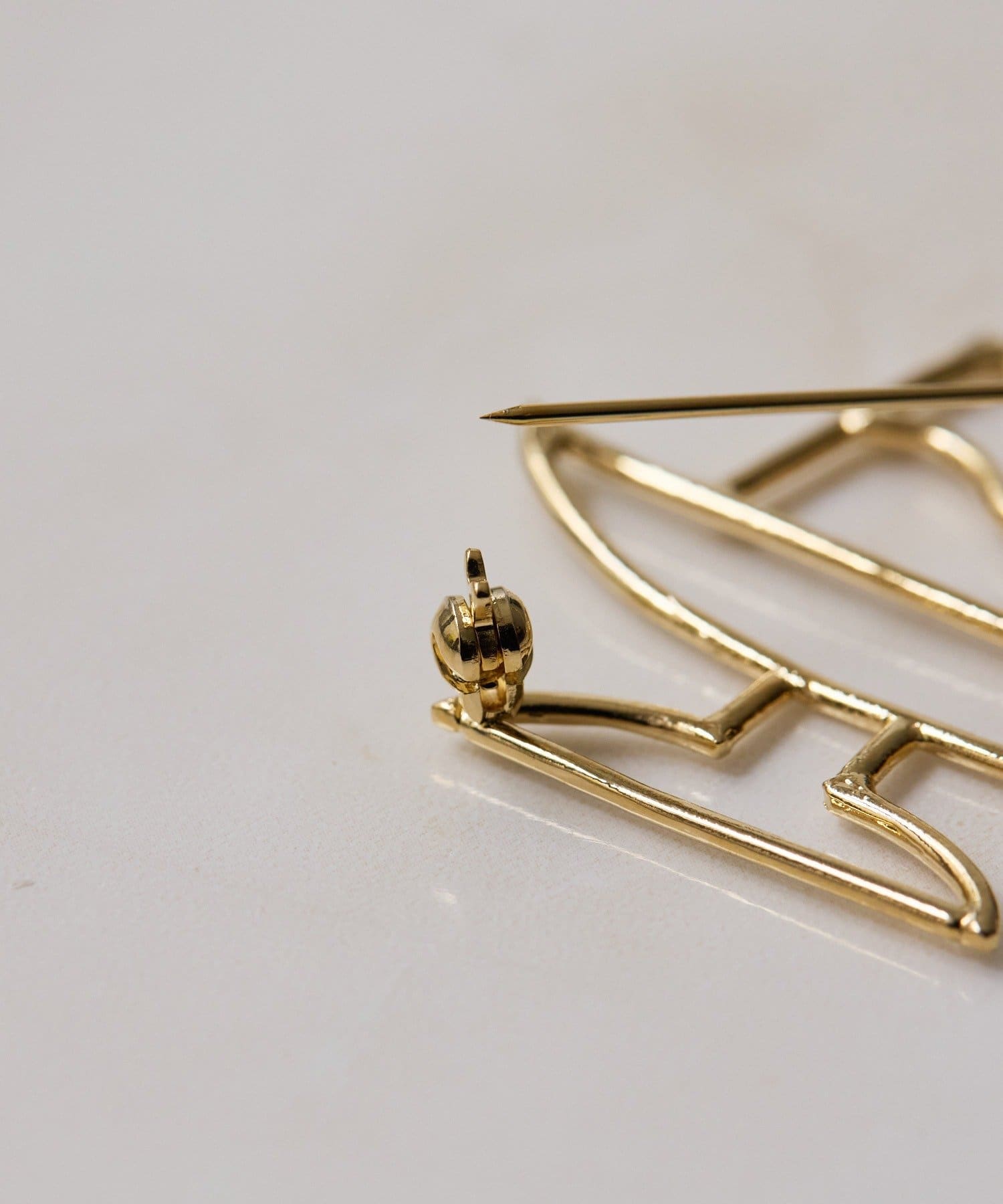 ear PAPILLONNER(イア パピヨネ) スイーツブローチ