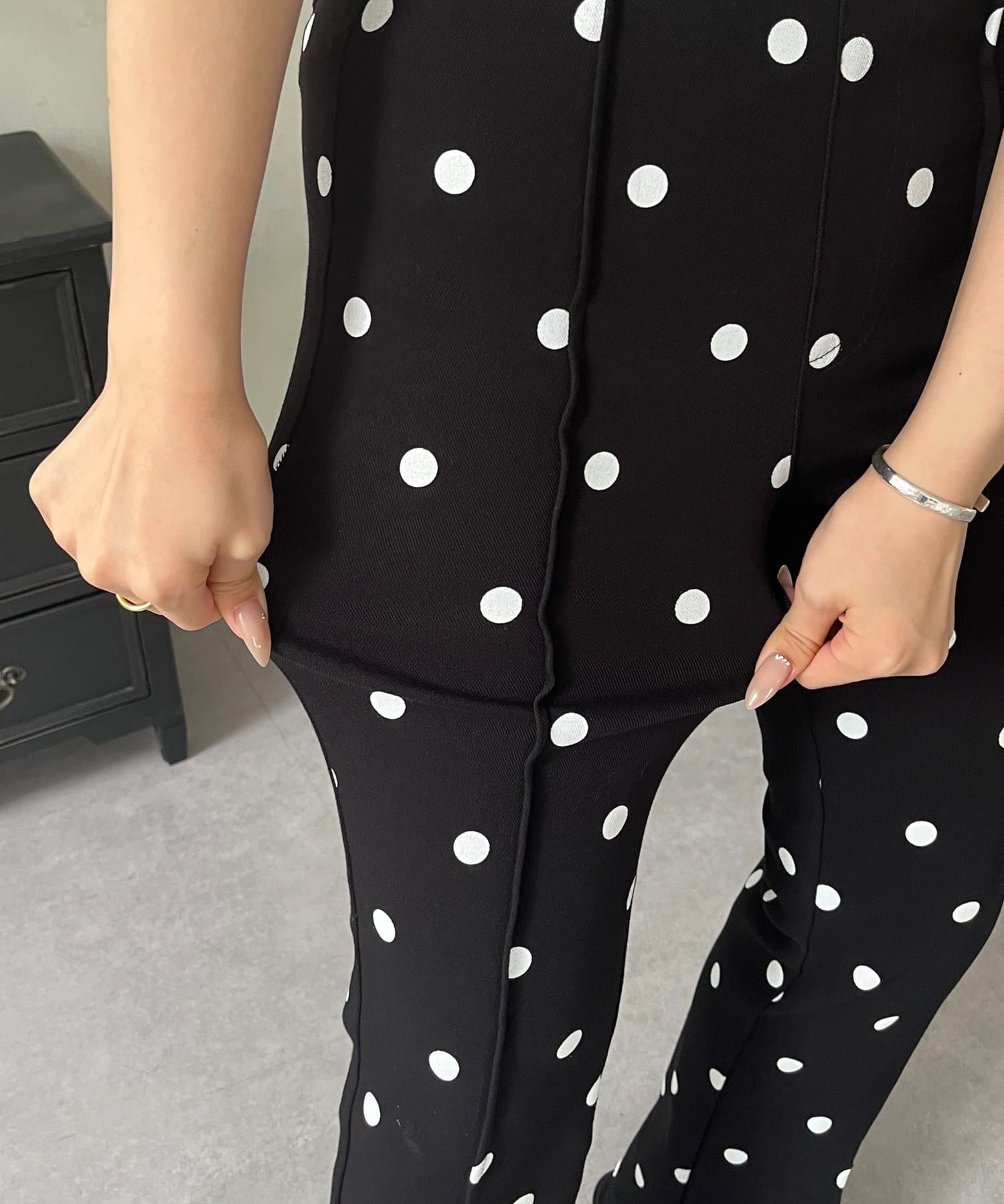 prose verse(プロズヴェール) 【-3kg見え！】ドットフロントスリットスーパーストレッチパンツ