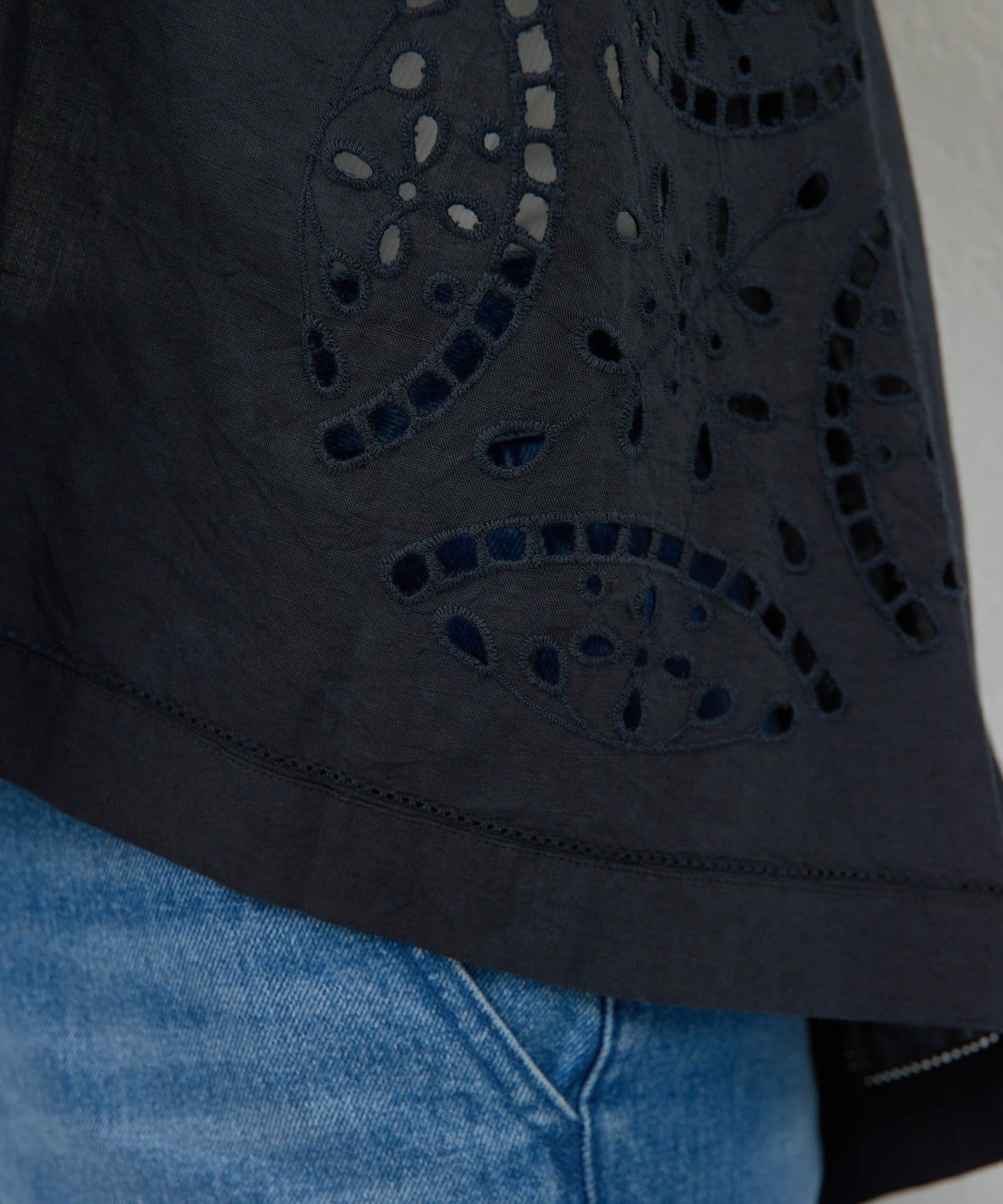 GALLARDAGALANTE(ガリャルダガランテ) 【Dhritië】カットワークレースキャミソール