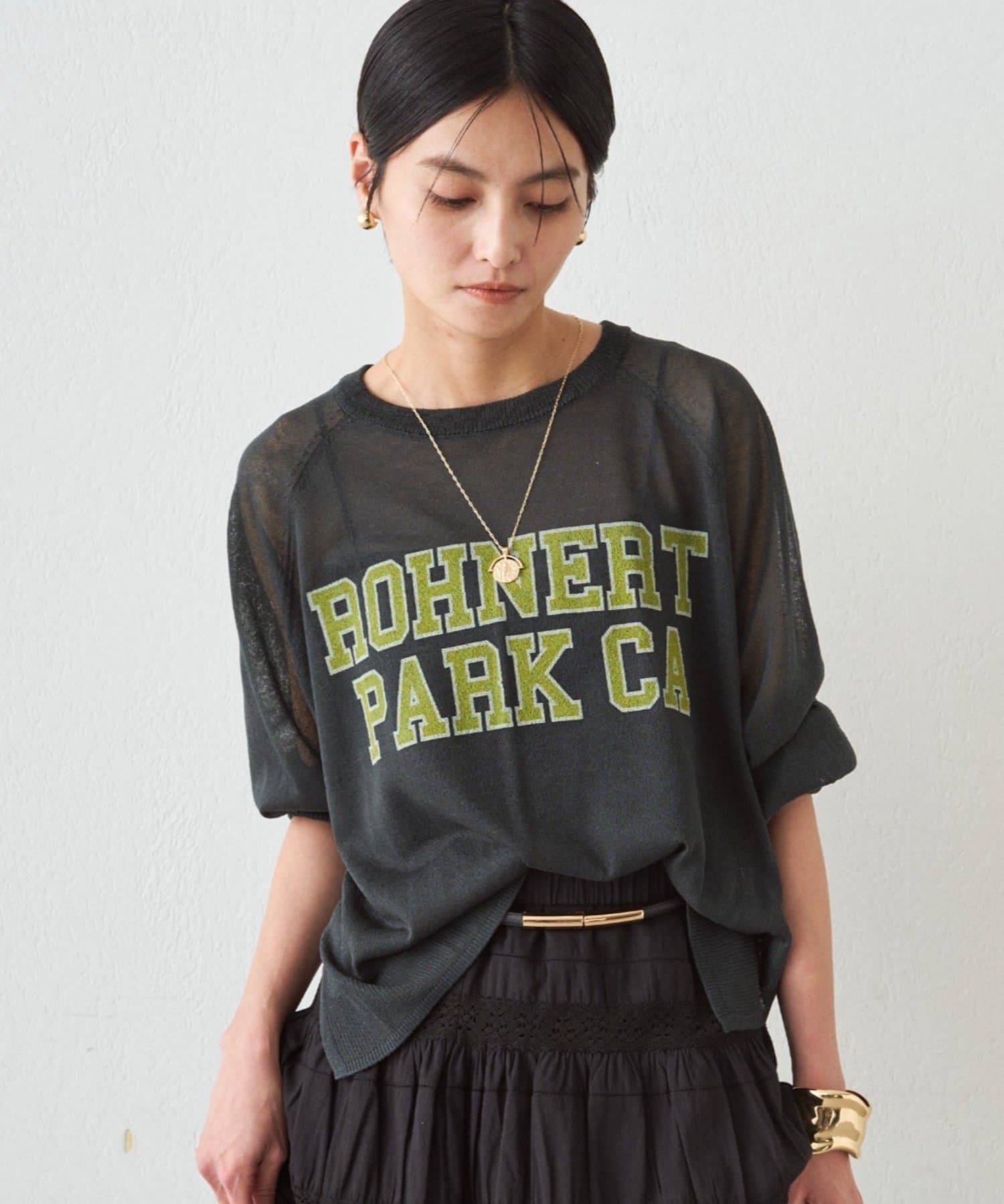 LOUNGEDRESS(ラウンジドレス) シアーカレッジロゴプリントニット