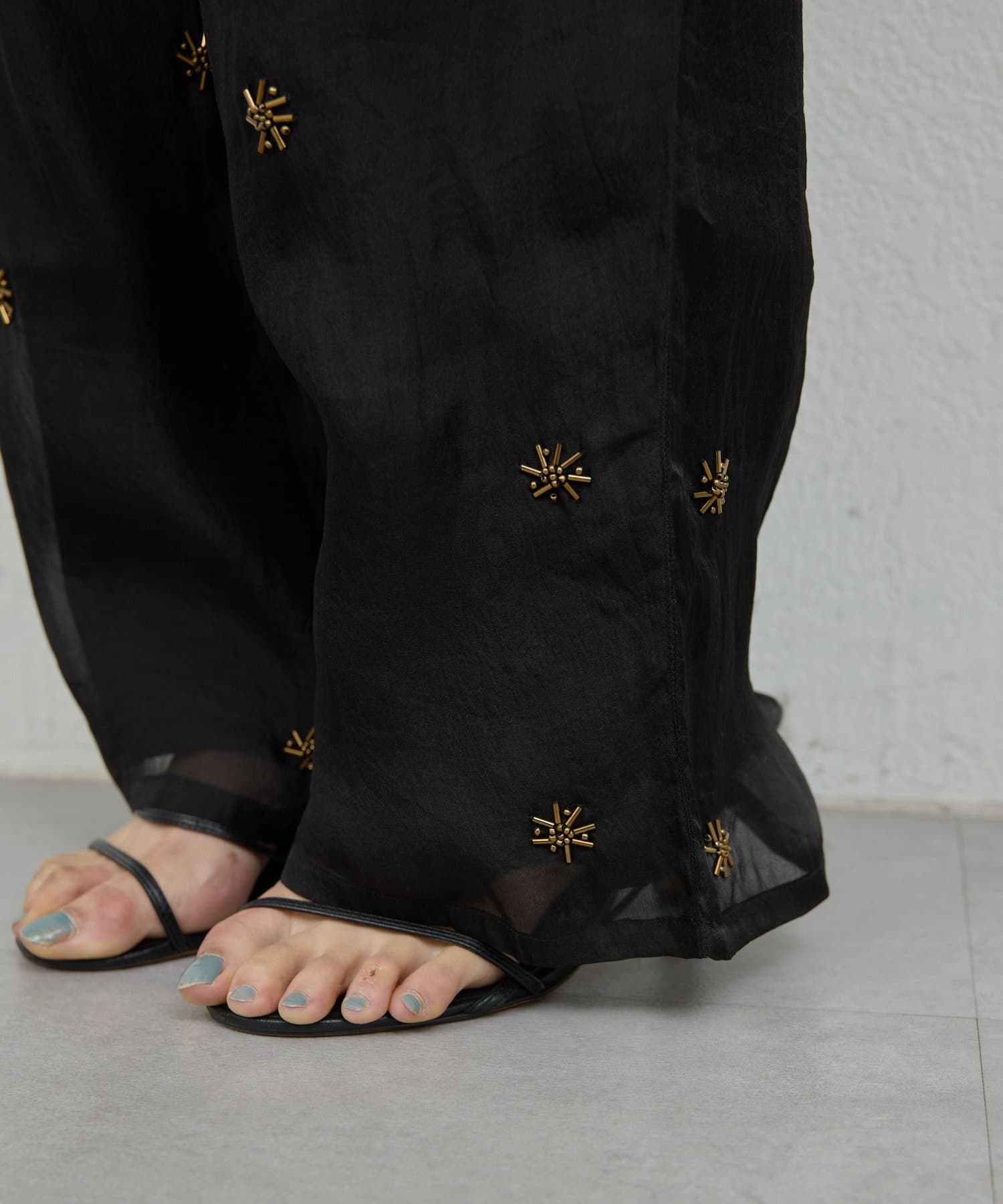 GALLARDAGALANTE(ガリャルダガランテ) 【Dhritië】ビーデッドエンブロイダリーパンツ