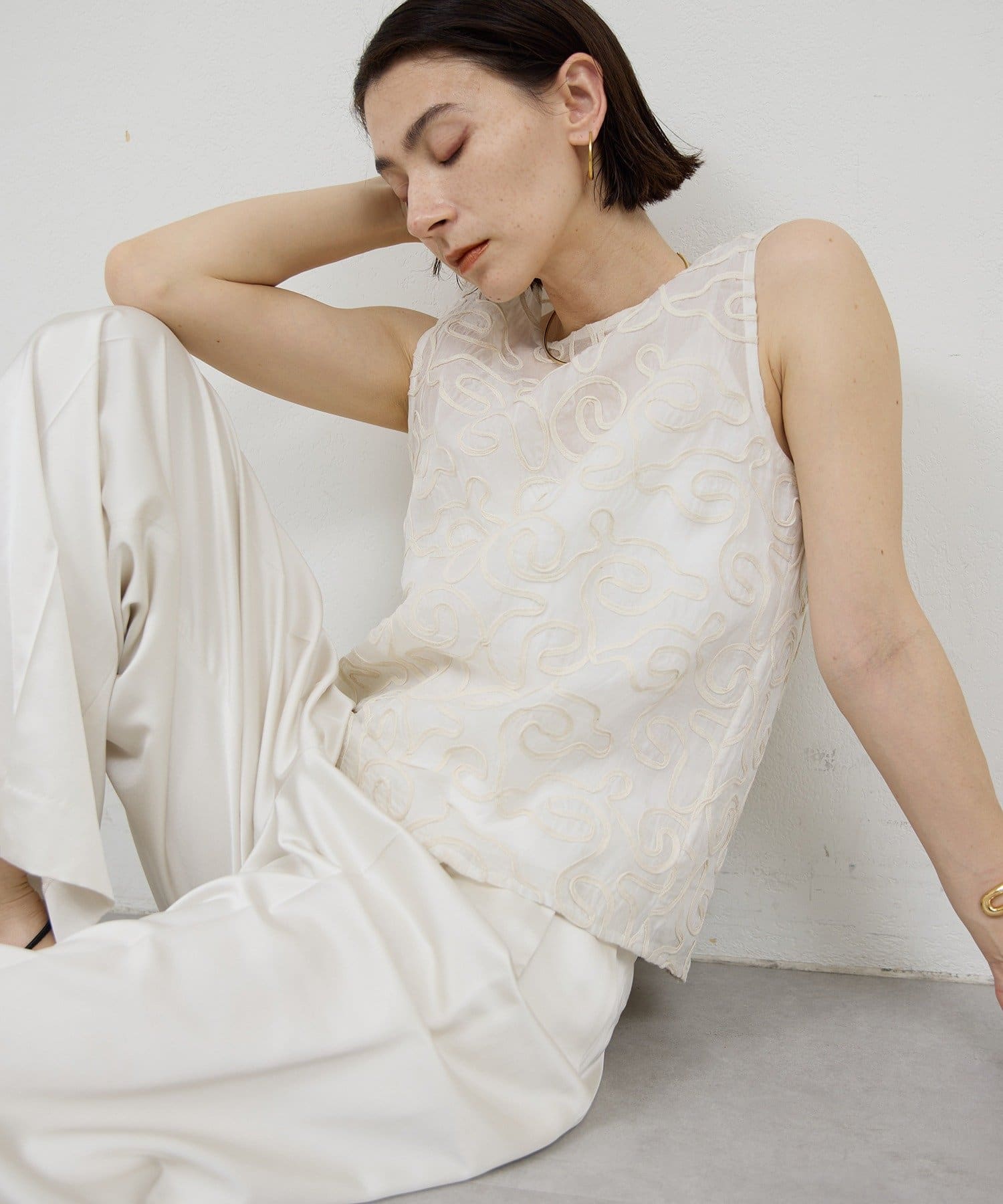 GALLARDAGALANTE(ガリャルダガランテ) 【Dhritië】コード刺繍タンクブラウス