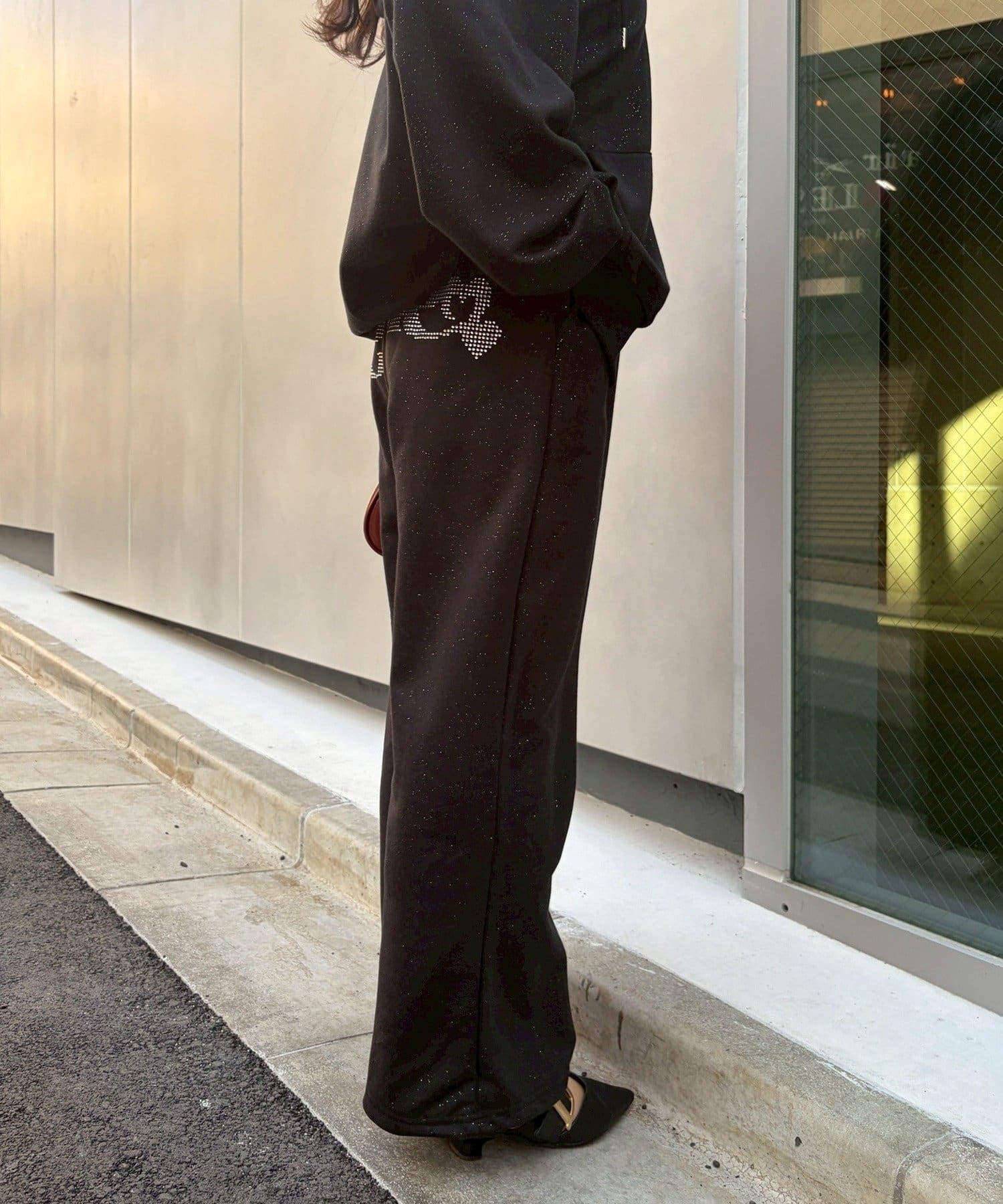 NICE CLAUP / OLIVE des OLIVE OUTLET(ナイスクラップ  / オリーブ デ オリーブ アウトレット) 【ANOTHER BRANCH】キラキラスウェットパンツ