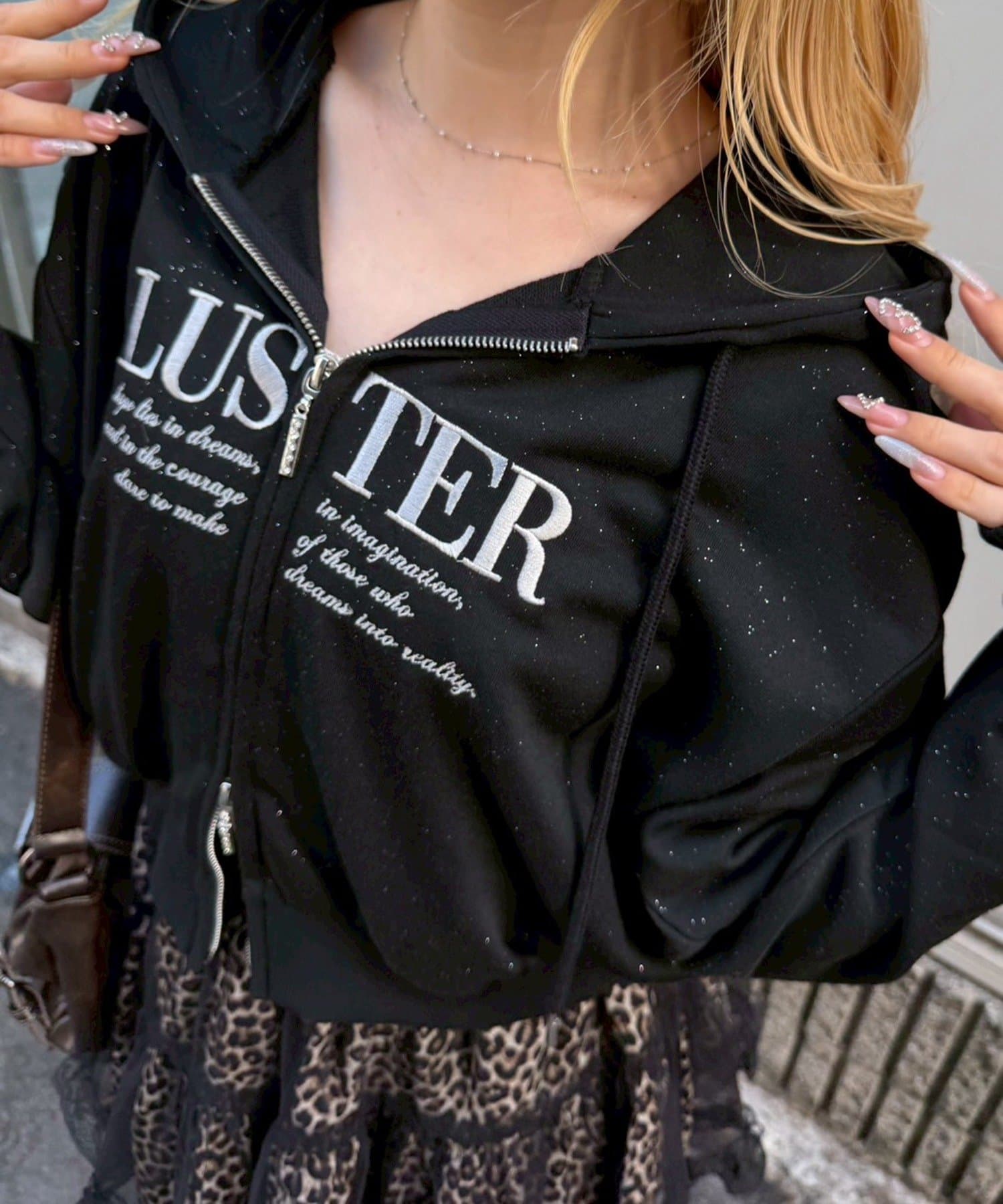 NICE CLAUP / OLIVE des OLIVE OUTLET(ナイスクラップ  / オリーブ デ オリーブ アウトレット) 【continuer】【丈の長さを選べる】キラキラパーカー