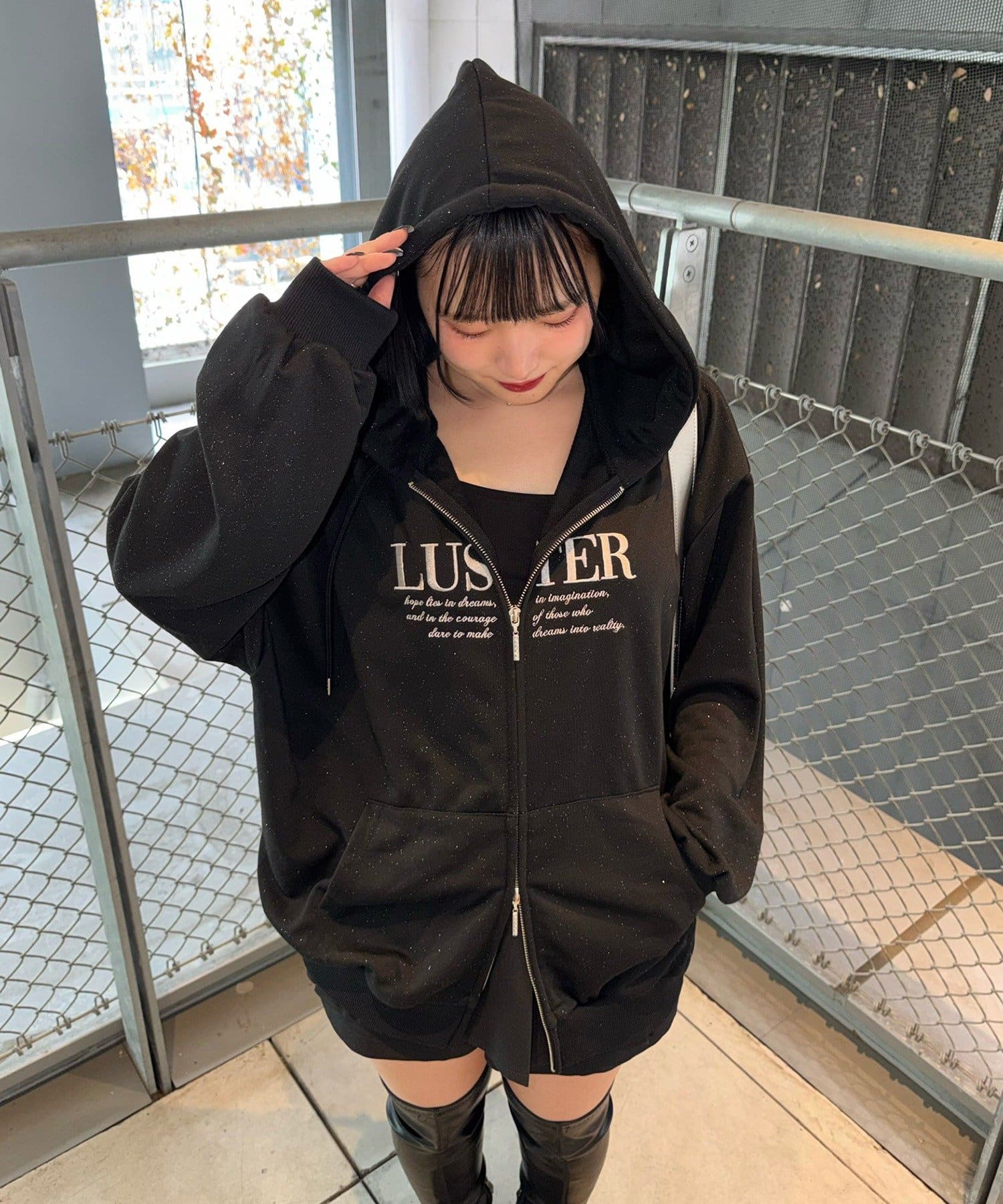 NICE CLAUP / OLIVE des OLIVE OUTLET(ナイスクラップ  / オリーブ デ オリーブ アウトレット) 【continuer】【丈の長さを選べる】キラキラパーカー