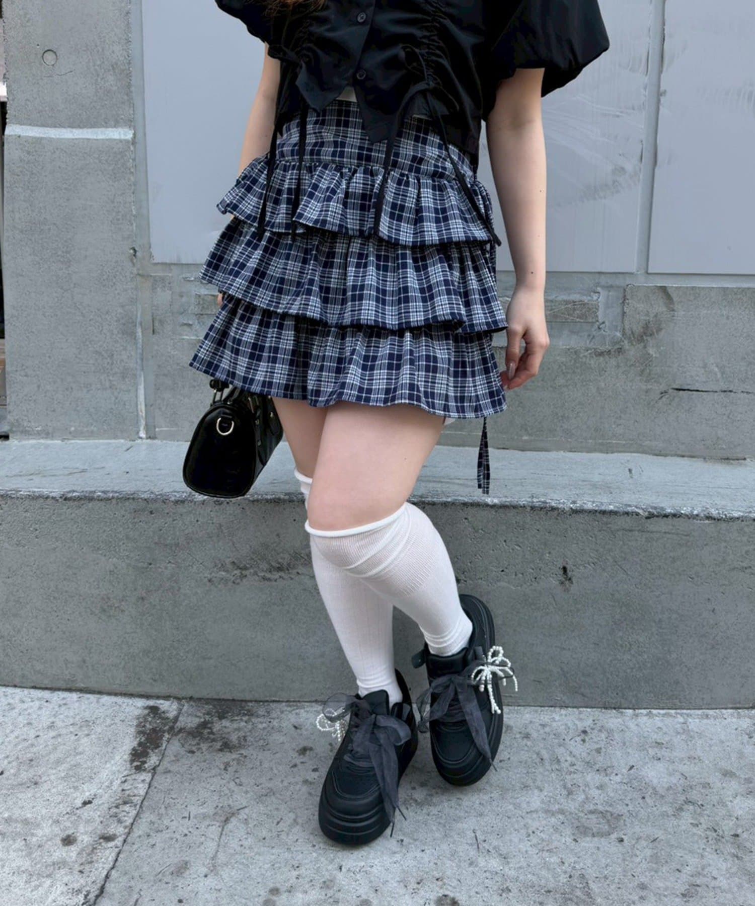 NICE CLAUP / OLIVE des OLIVE OUTLET(ナイスクラップ  / オリーブ デ オリーブ アウトレット) 【ANOTHER BRANCH】脇リボンミニスカート