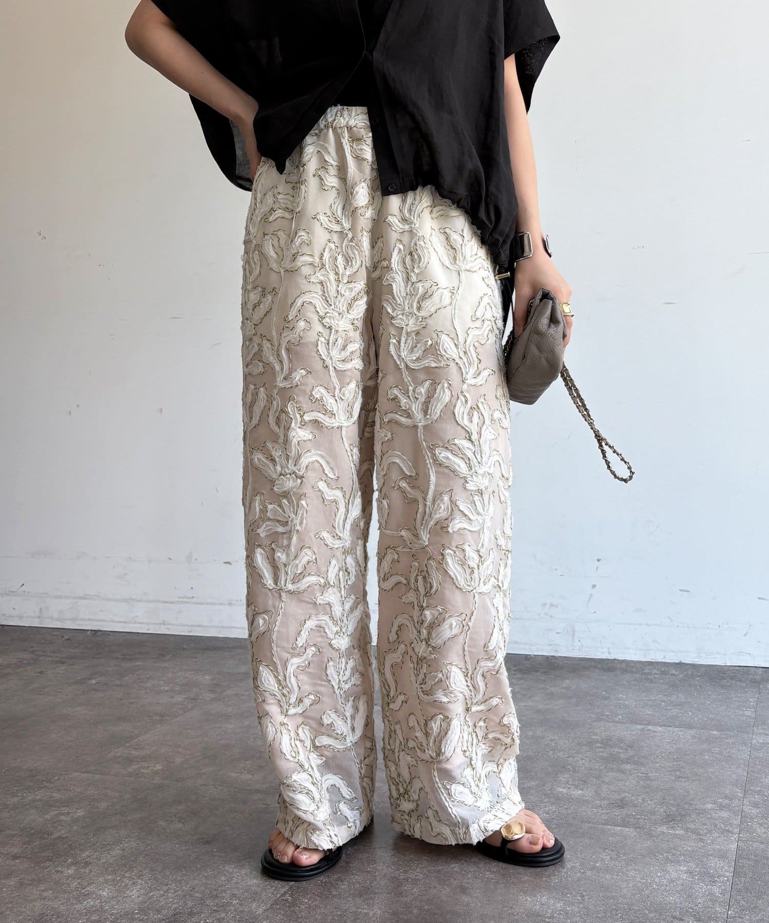 DOUDOU(ドゥドゥ) 【WEB限定】ジャガード刺繍イージーパンツ