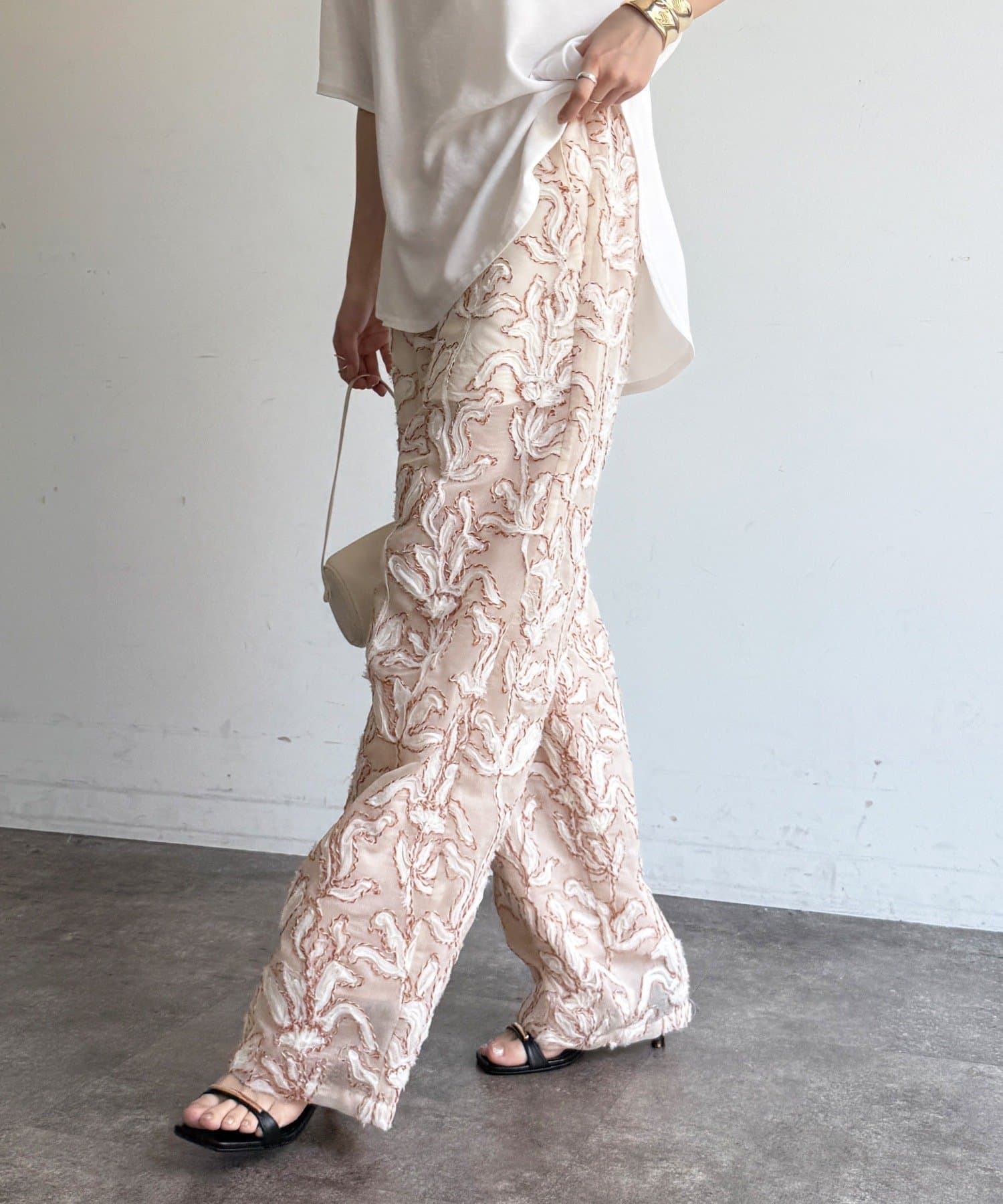 DOUDOU(ドゥドゥ) 【WEB限定】ジャガード刺繍イージーパンツ