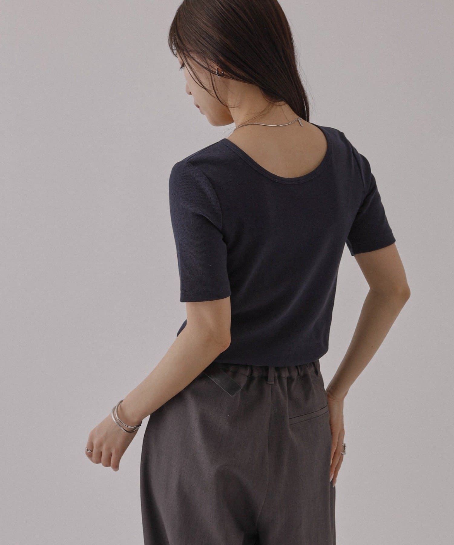 COLONY 2139(コロニー トゥーワンスリーナイン) 多機能テレコ前後2WAY半袖Tシャツ