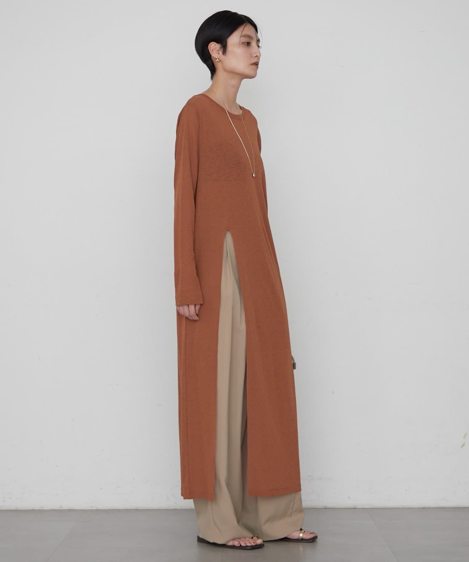 LOUNGEDRESS(ラウンジドレス) ≪新色登場！レイヤードスタイル≫シアーハイスリットワンピース