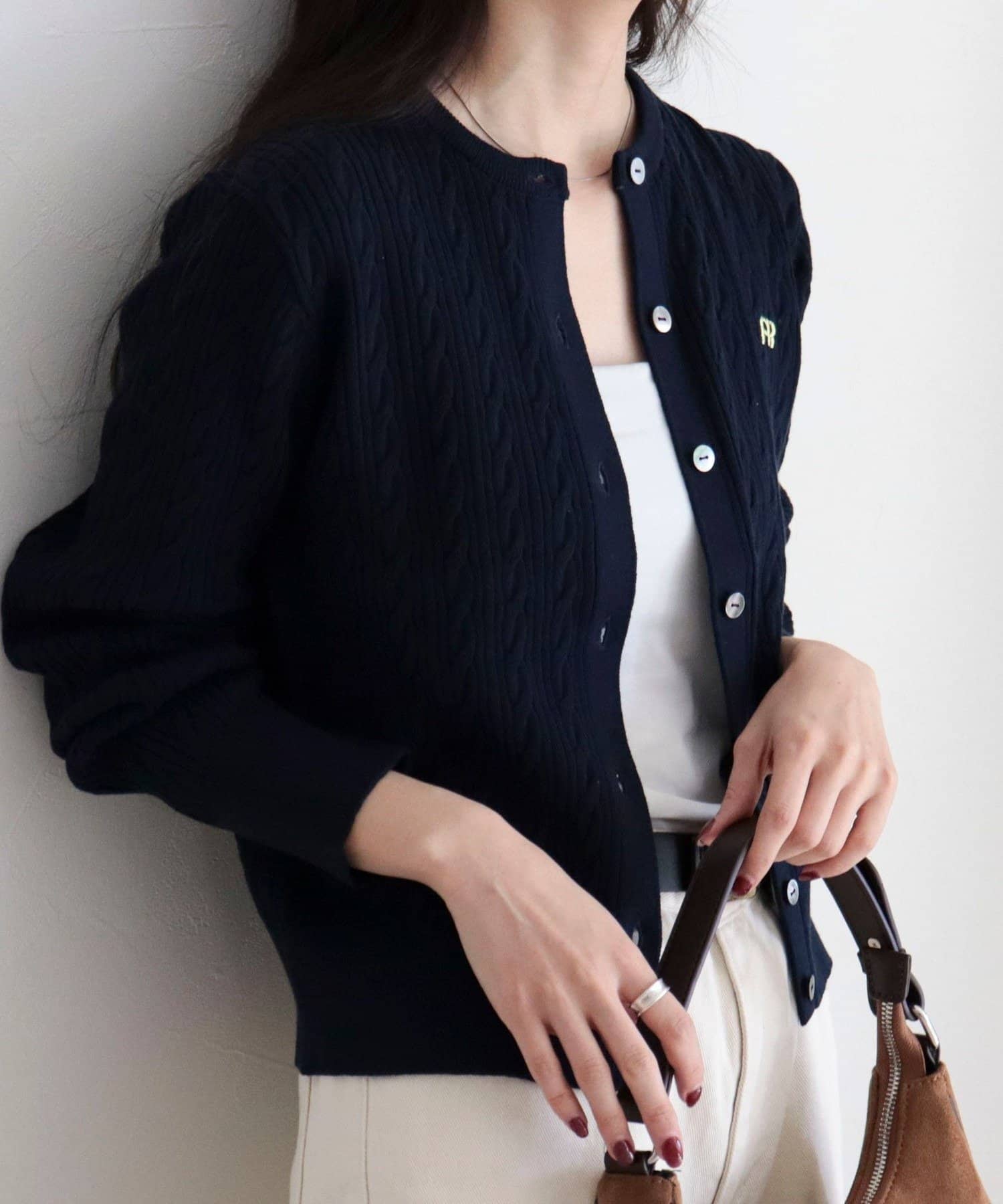 FREDY & GLOSTER(フレディ アンド グロスター) FR刺繍ケーブル柄ニットカーディガン