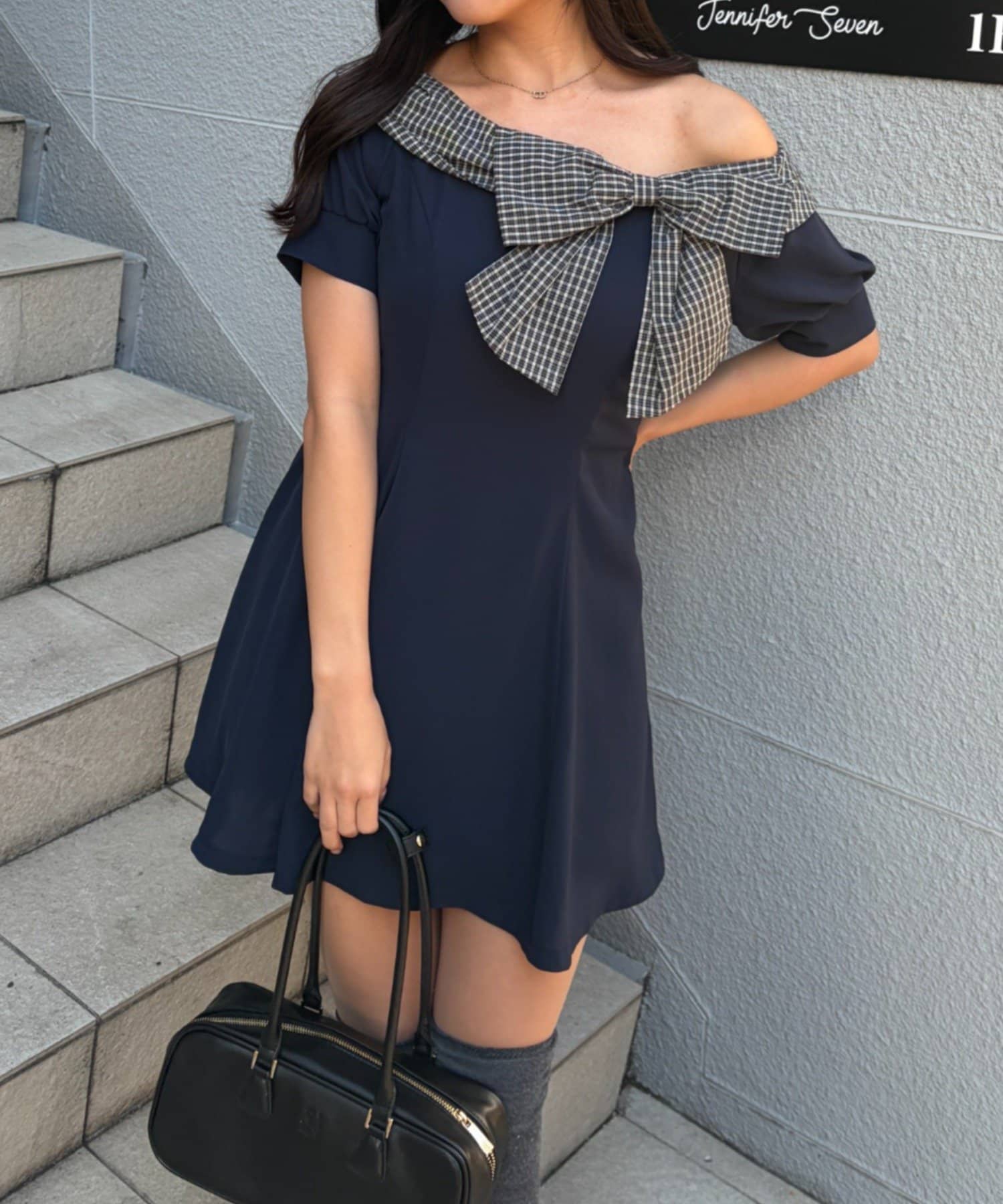 NICE CLAUP / OLIVE des OLIVE OUTLET(ナイスクラップ  / オリーブ デ オリーブ アウトレット) 【continuer】リボンオフショルミニワンピ