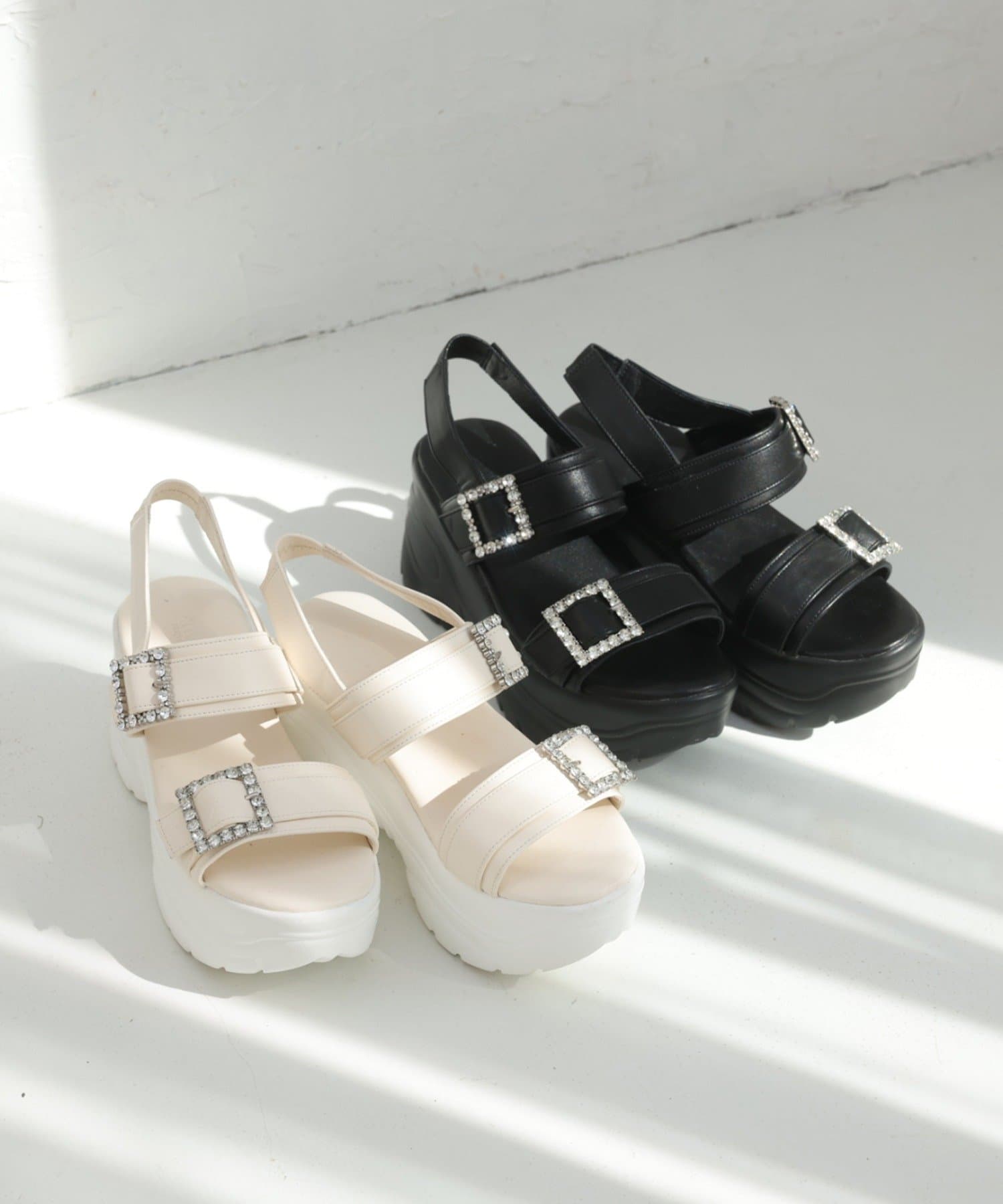 one after another NICE CLAUP(ワンアフターアナザー ナイスクラップ) ビジューバックルスポサン