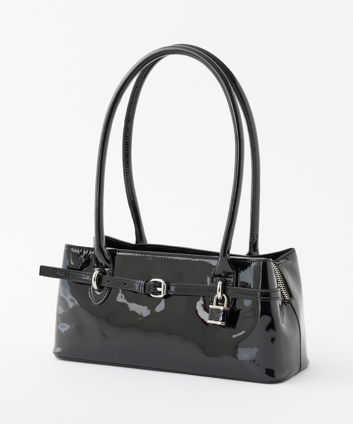 one after another NICE CLAUP(ワンアフターアナザー ナイスクラップ) ベルト付きエナメルバッグ