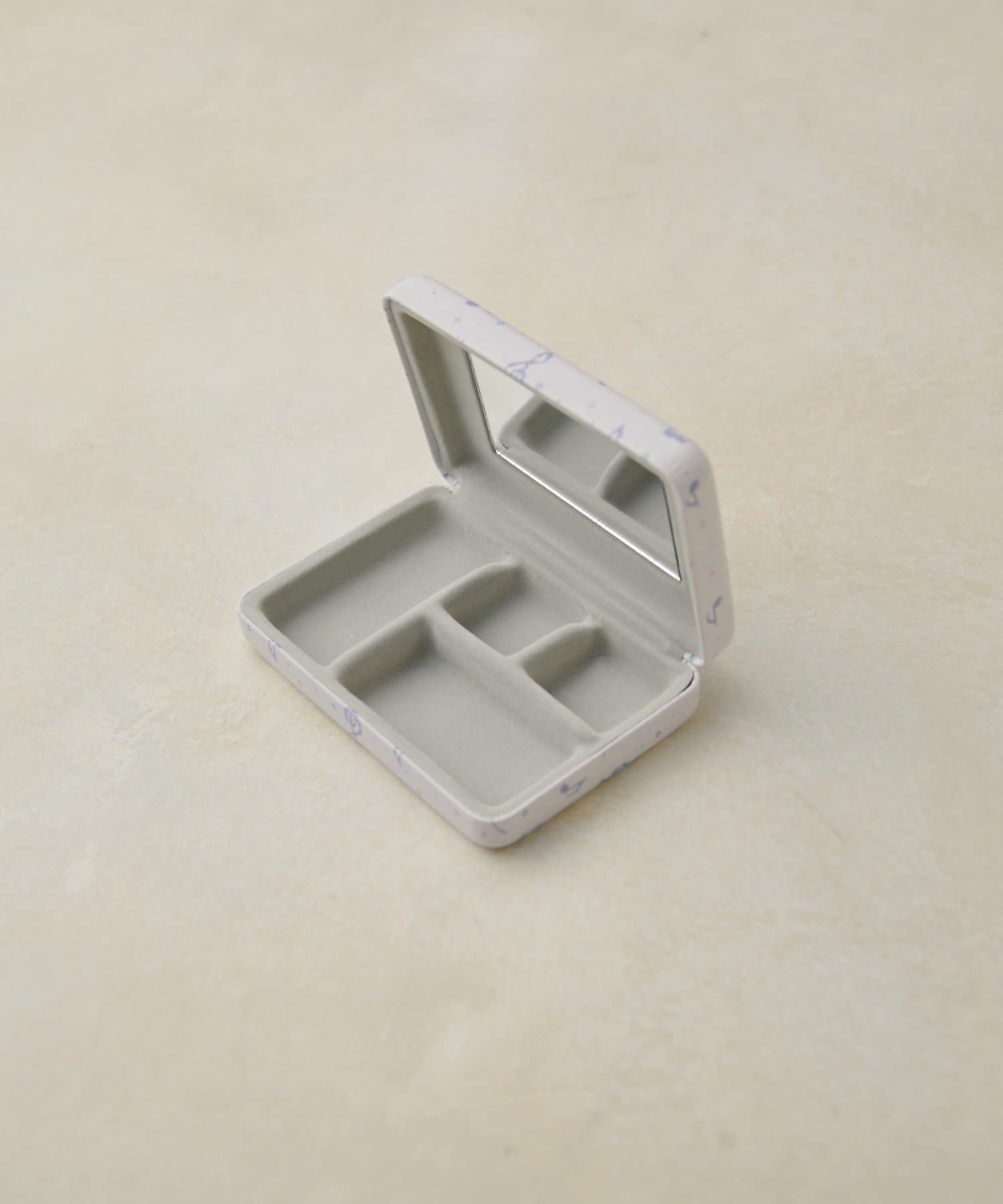 Lattice(ラティス) 【ピクセル】アクセサリーケース