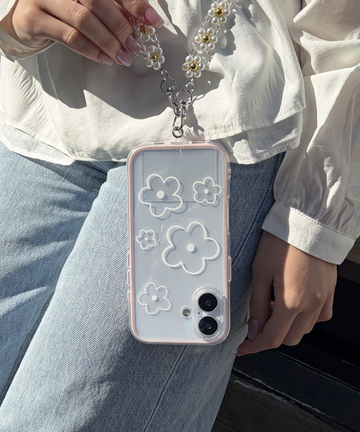 Lattice(ラティス) フラワープリントスマホケース(iPhone16)