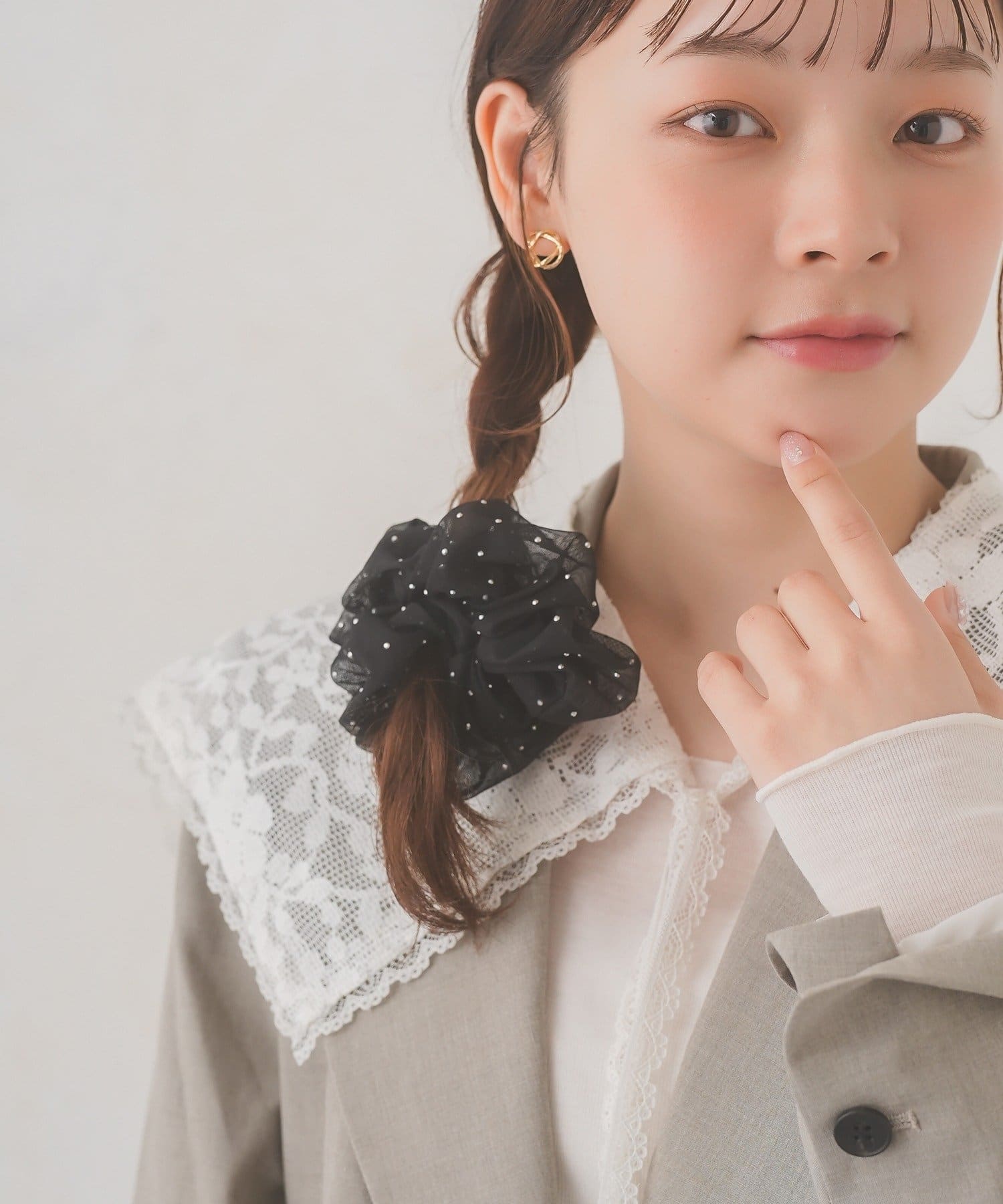 Lattice(ラティス) ストーン付きシアーシュシュ