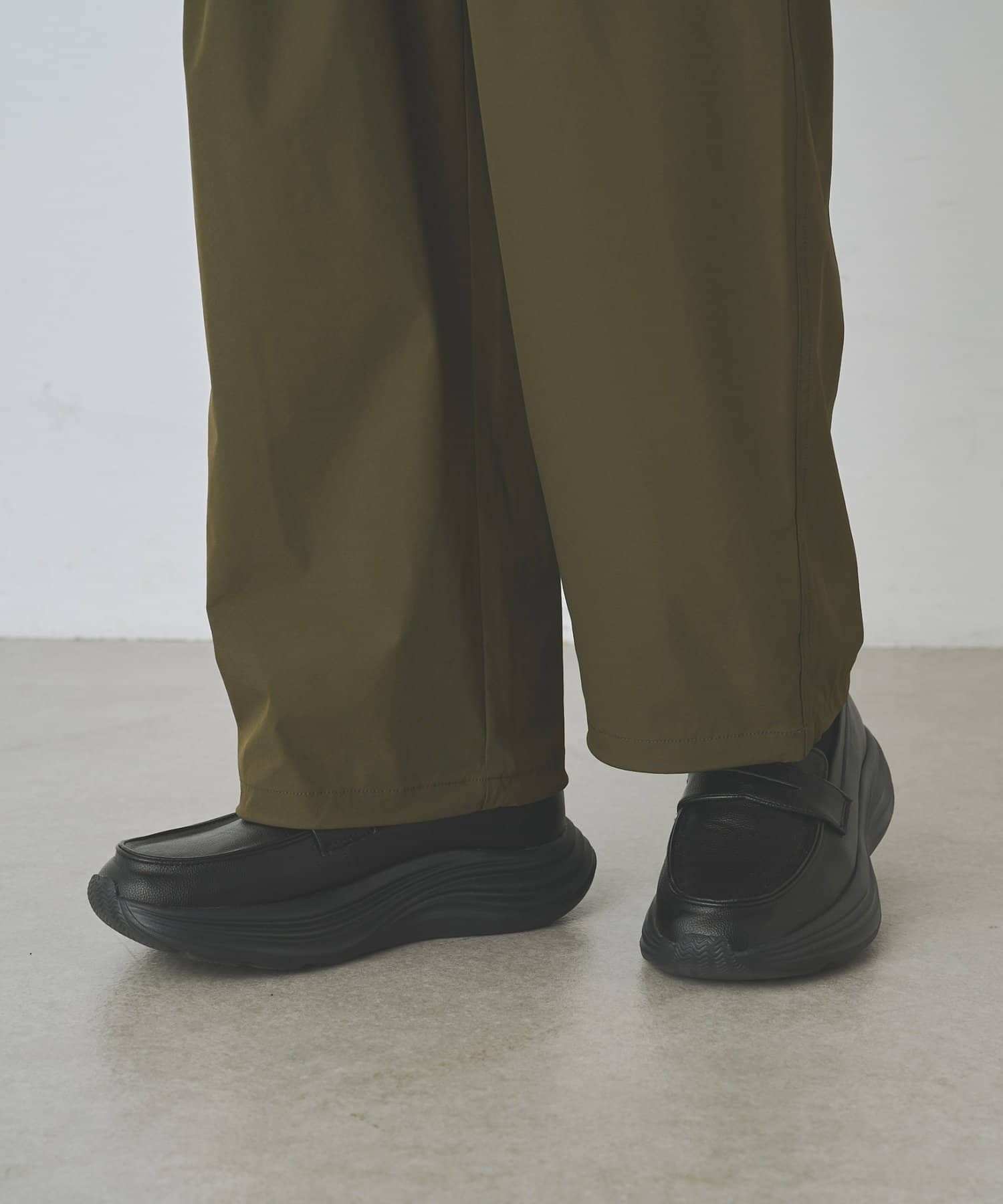 COLONY 2139(コロニー トゥーワンスリーナイン) 軽量ハイソールローファー