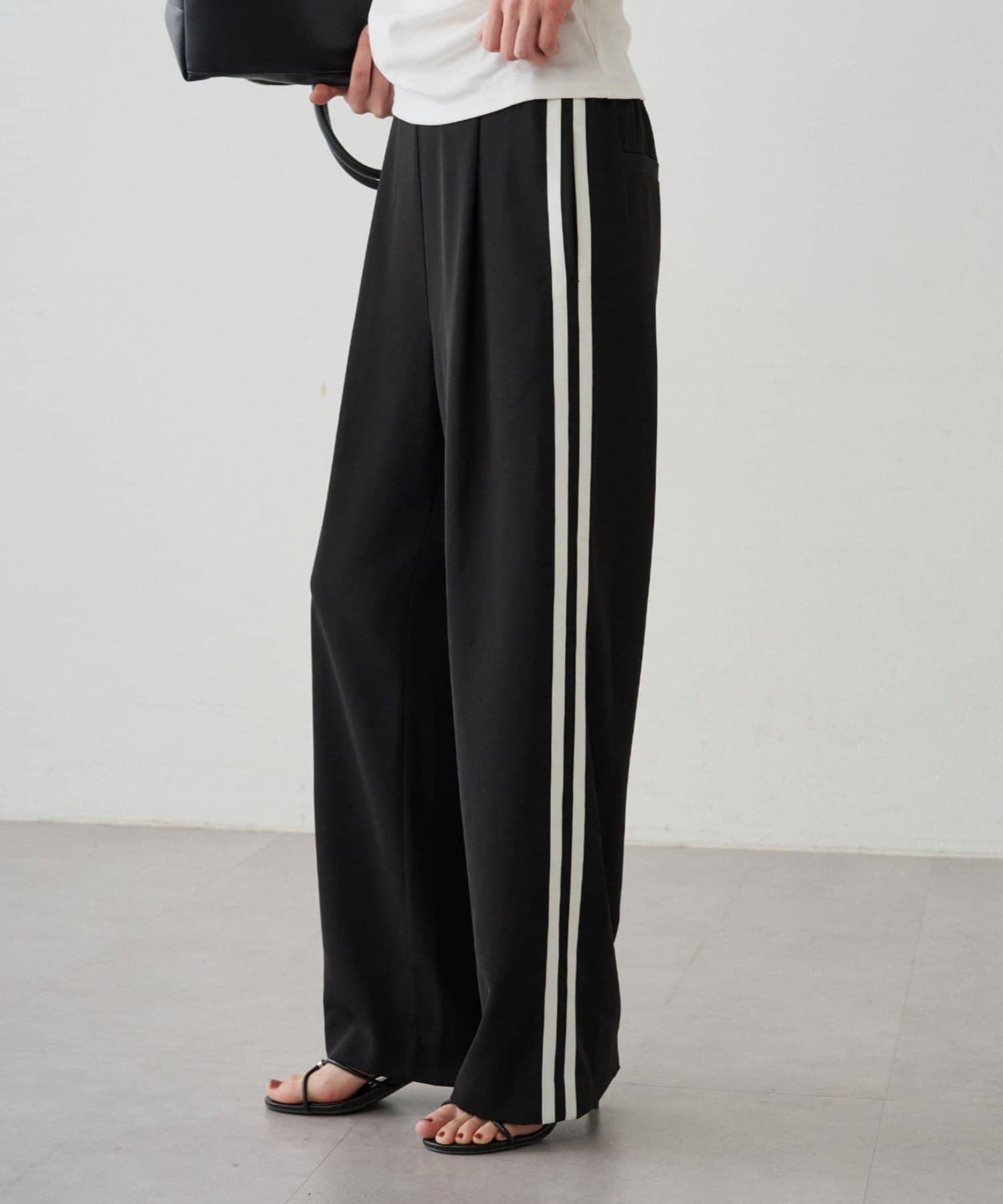 LOUNGEDRESS(ラウンジドレス) ラインパンツ