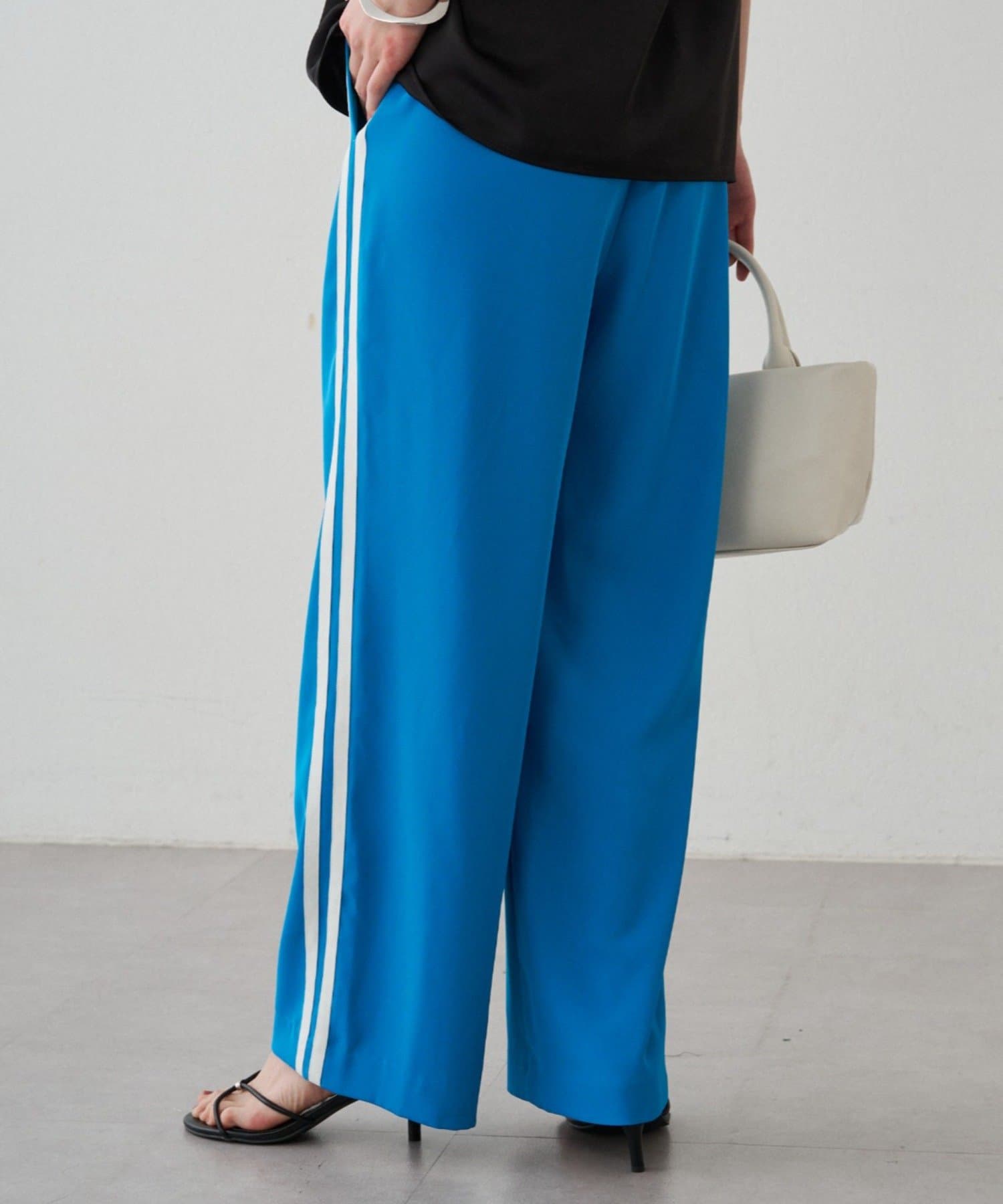 LOUNGEDRESS(ラウンジドレス) ラインパンツ