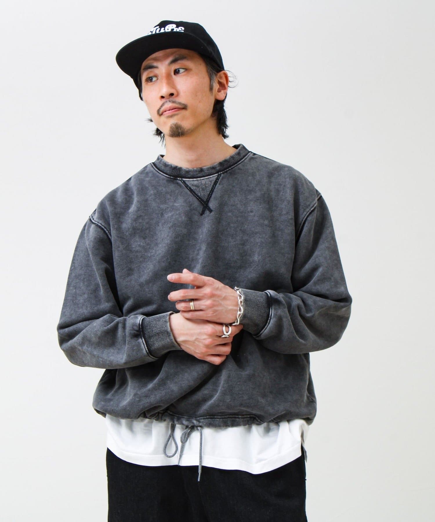 FREDY & GLOSTER(フレディ アンド グロスター) カラフルスノーパウダー 裏毛プルオーバースウェット