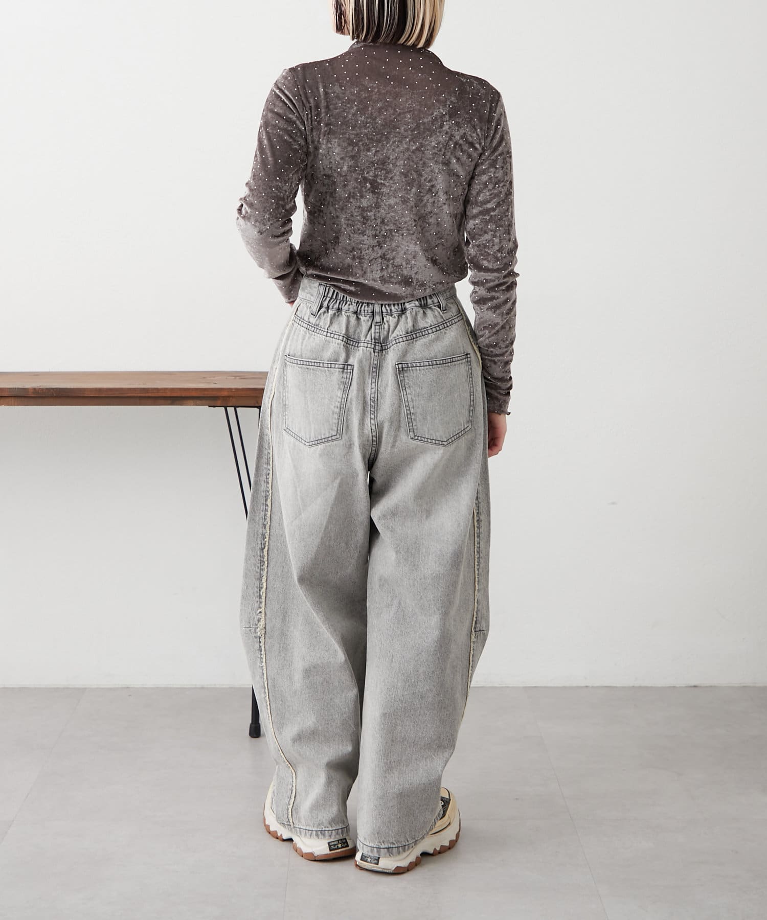 OUTLET(アウトレット) 【w closet】ストーンドットベロアプルオーバー