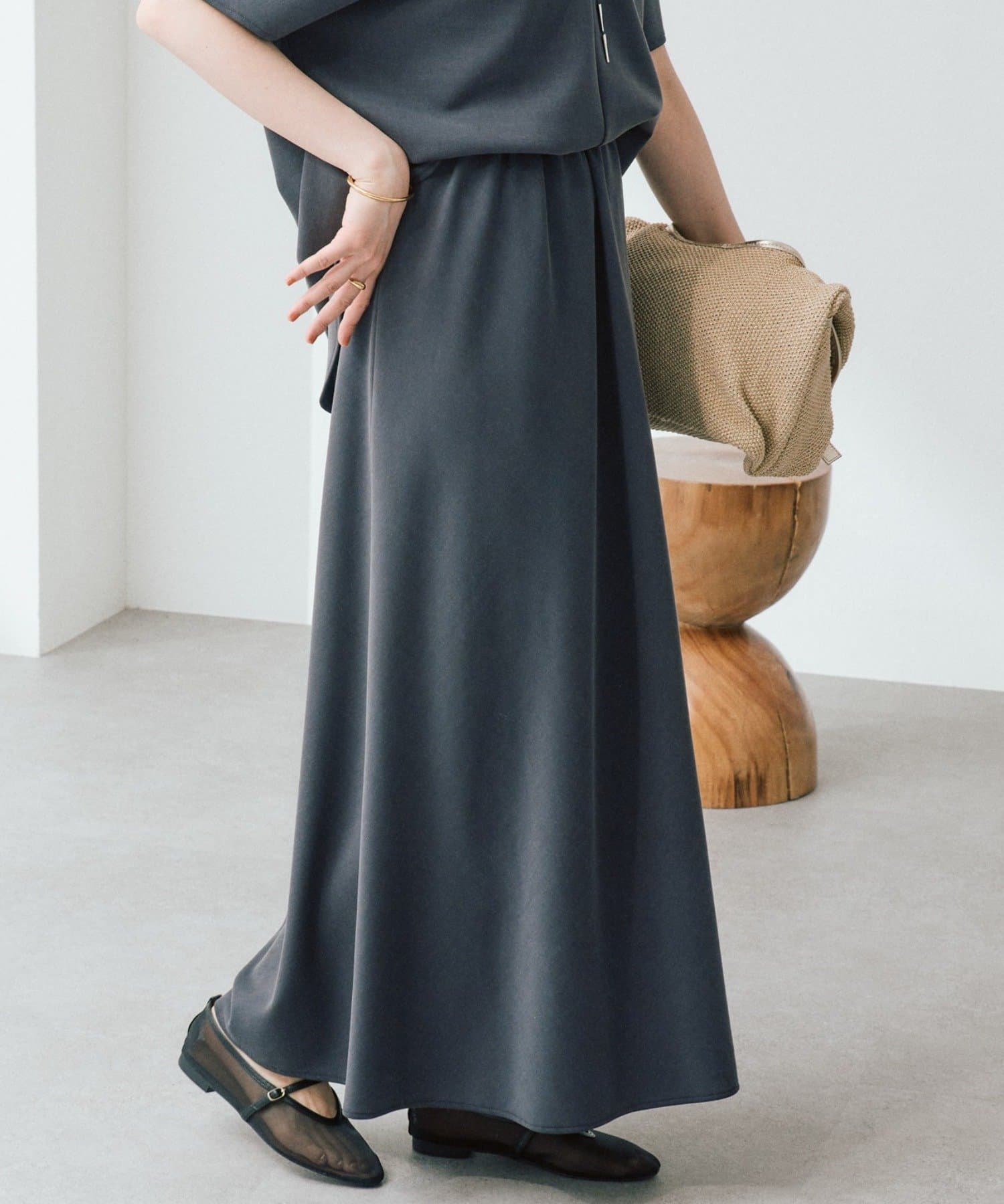 RIVE DROITE(リヴドロワ) 予約【セットアップ着用可能/接触冷感機能付き】ドレーピーカットバイヤススカート/5月上旬お届け予定