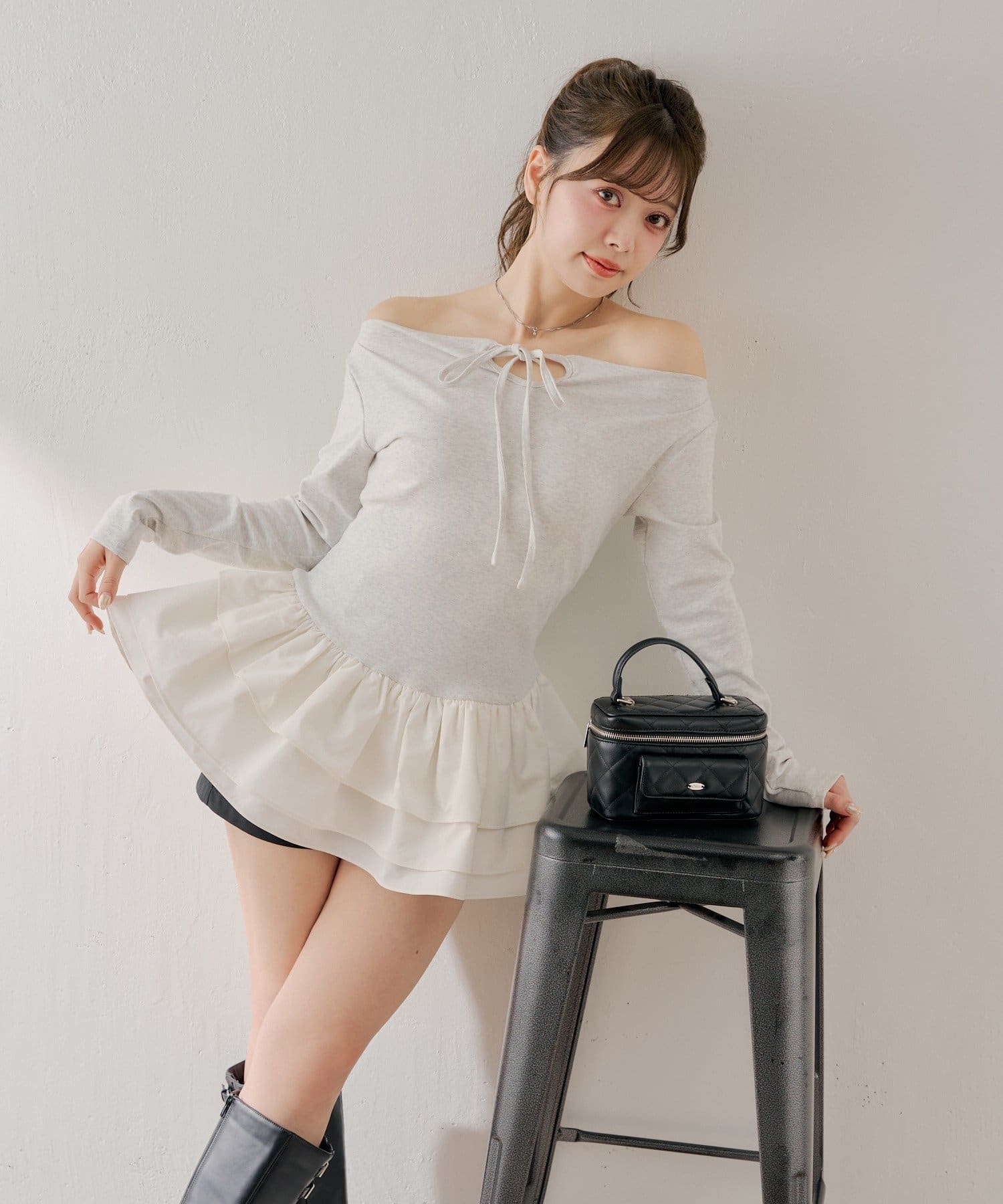 Chico(チコ) フリルティアードオフショルチュニック