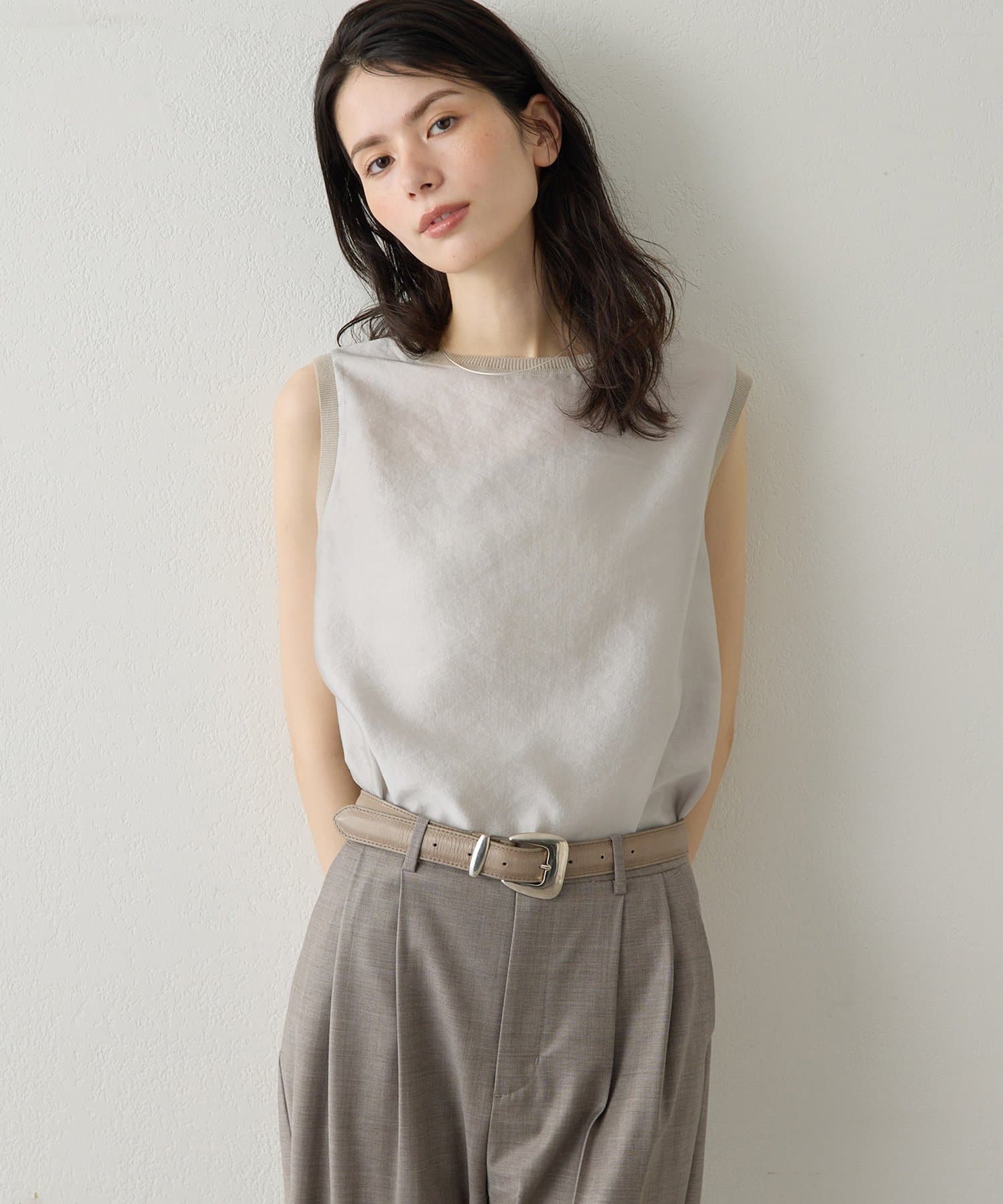 Whim Gazette(ウィム ガゼット) 【Drawing Numbers】シャイニーシースルーノースリーブブラウス