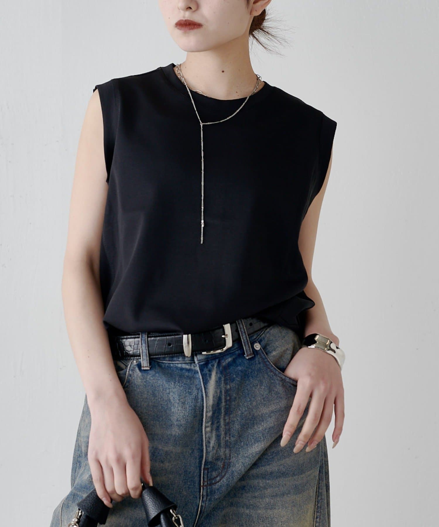 Lui's(ルイス) 裾切替ノースリーブトップス