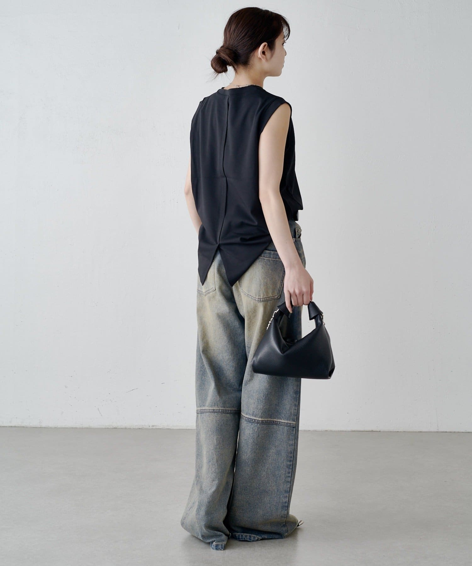 Lui's(ルイス) 裾切替ノースリーブトップス