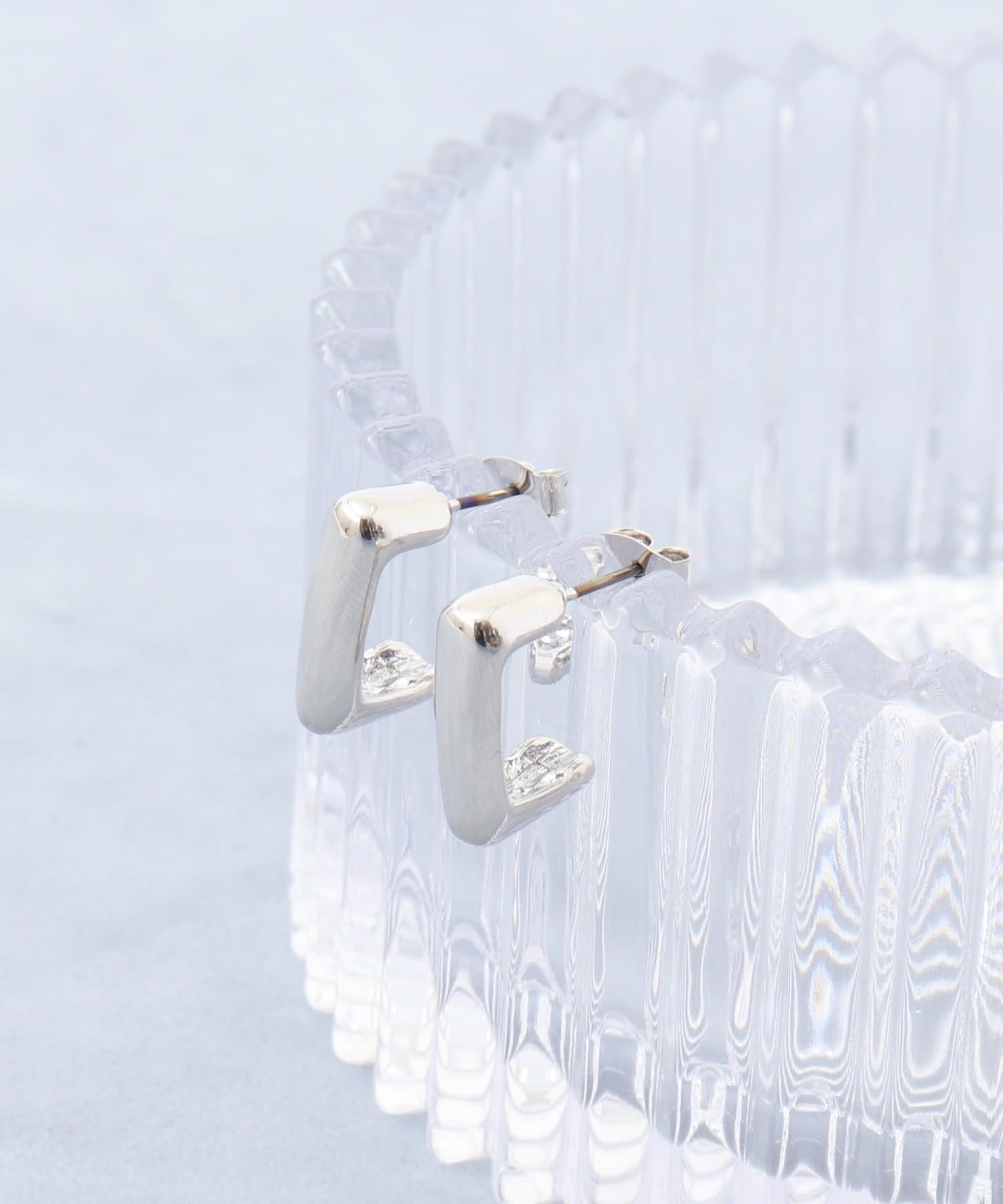 NOLLEY'S(ノーリーズ) 【grace grace/グラスグラス】スクエアＧ型ピアス