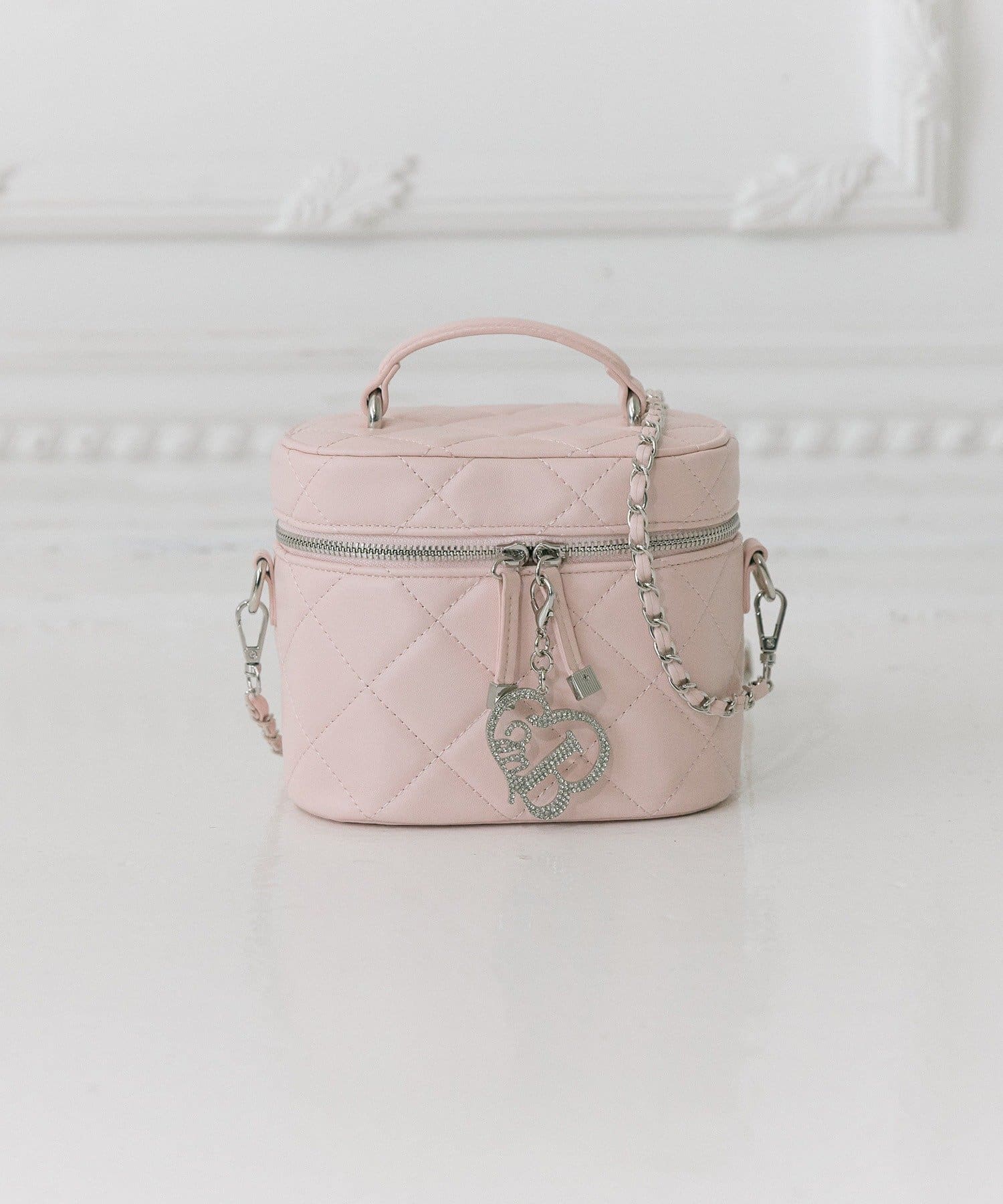 Belle Charme(ベルシャルム) Glitter Logo Quilted Varity