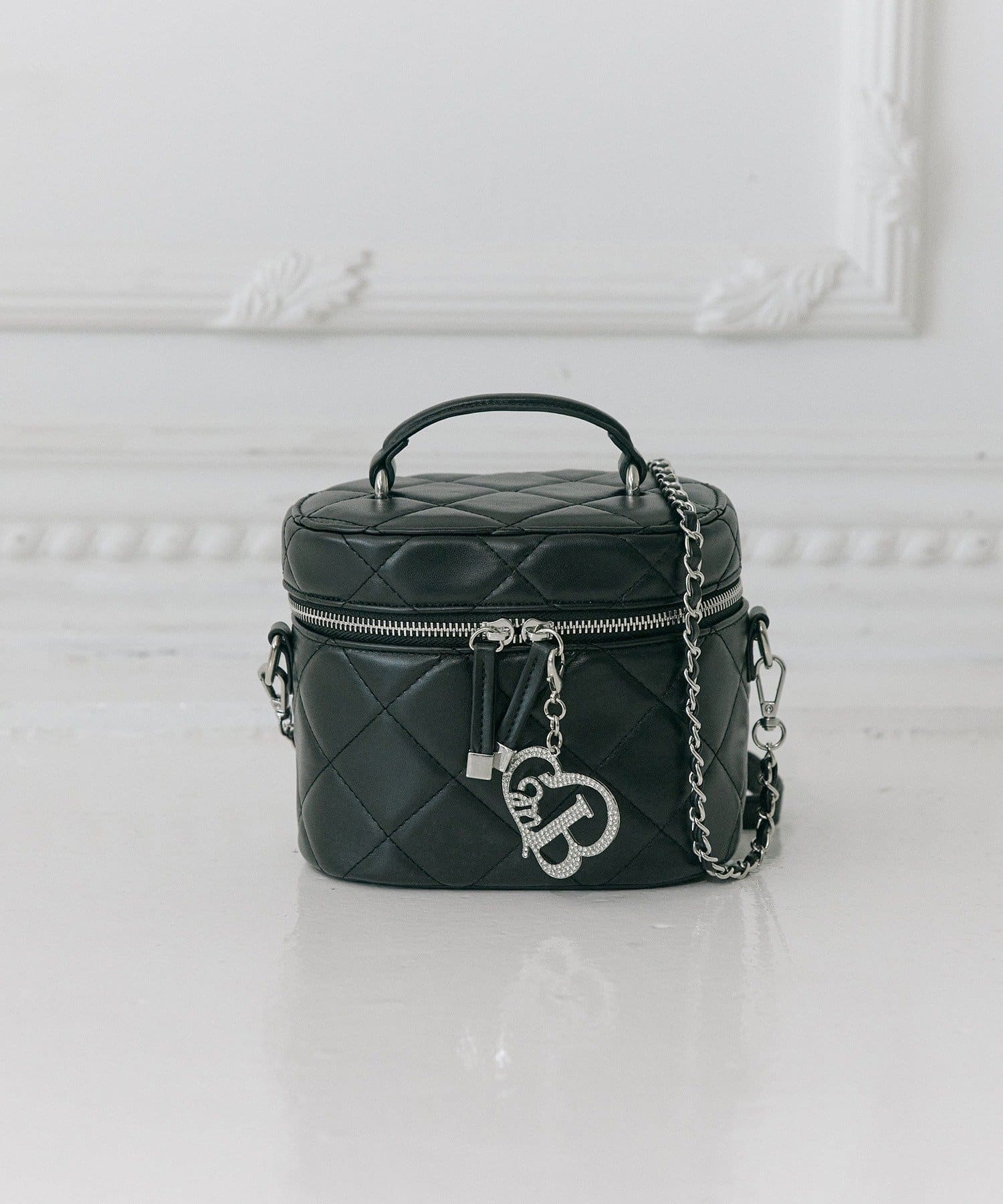 Belle Charme(ベルシャルム) Glitter Logo Quilted Varity