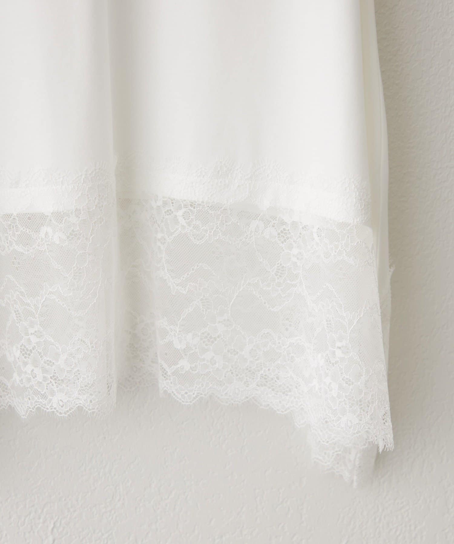 Remind me and forever(リマインドミーアンドフォーエバー) 【プチプラ/即着映え！】裾レースノースリプルオーバー