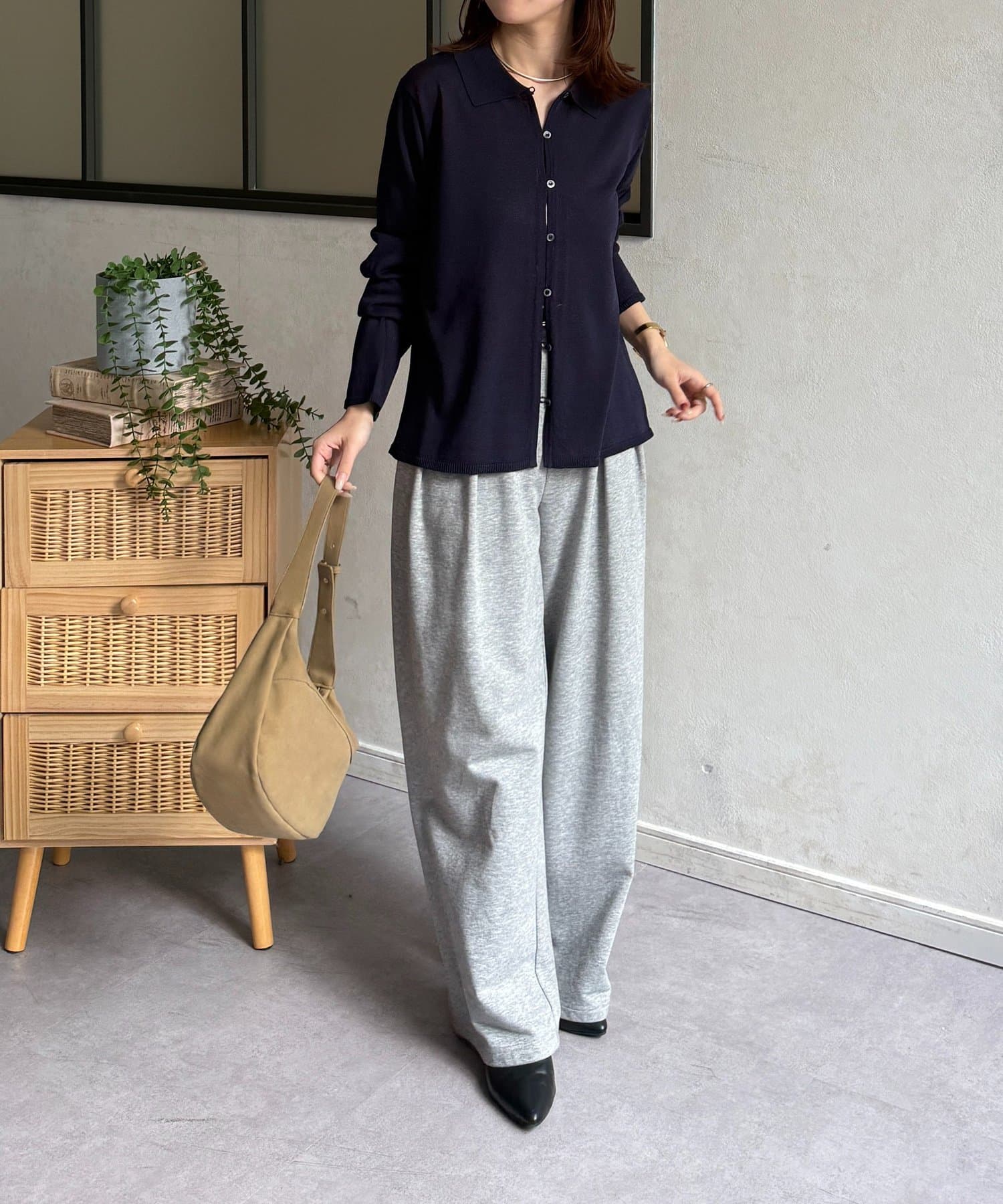 Thevon.(ゼヴォン) 襟付きシャリニットカーディガン