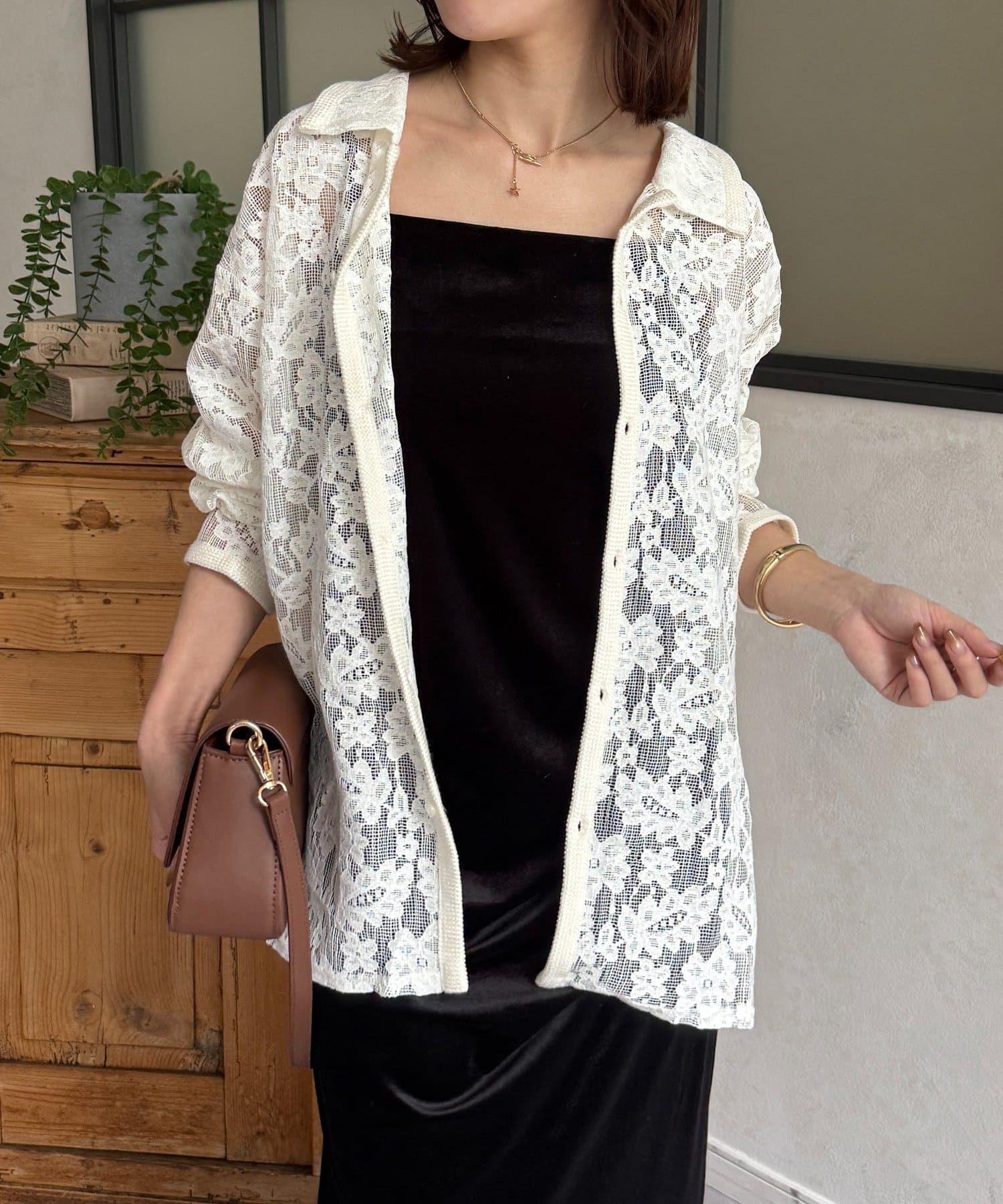 Thevon.(ゼヴォン) メッシュレースシャツ